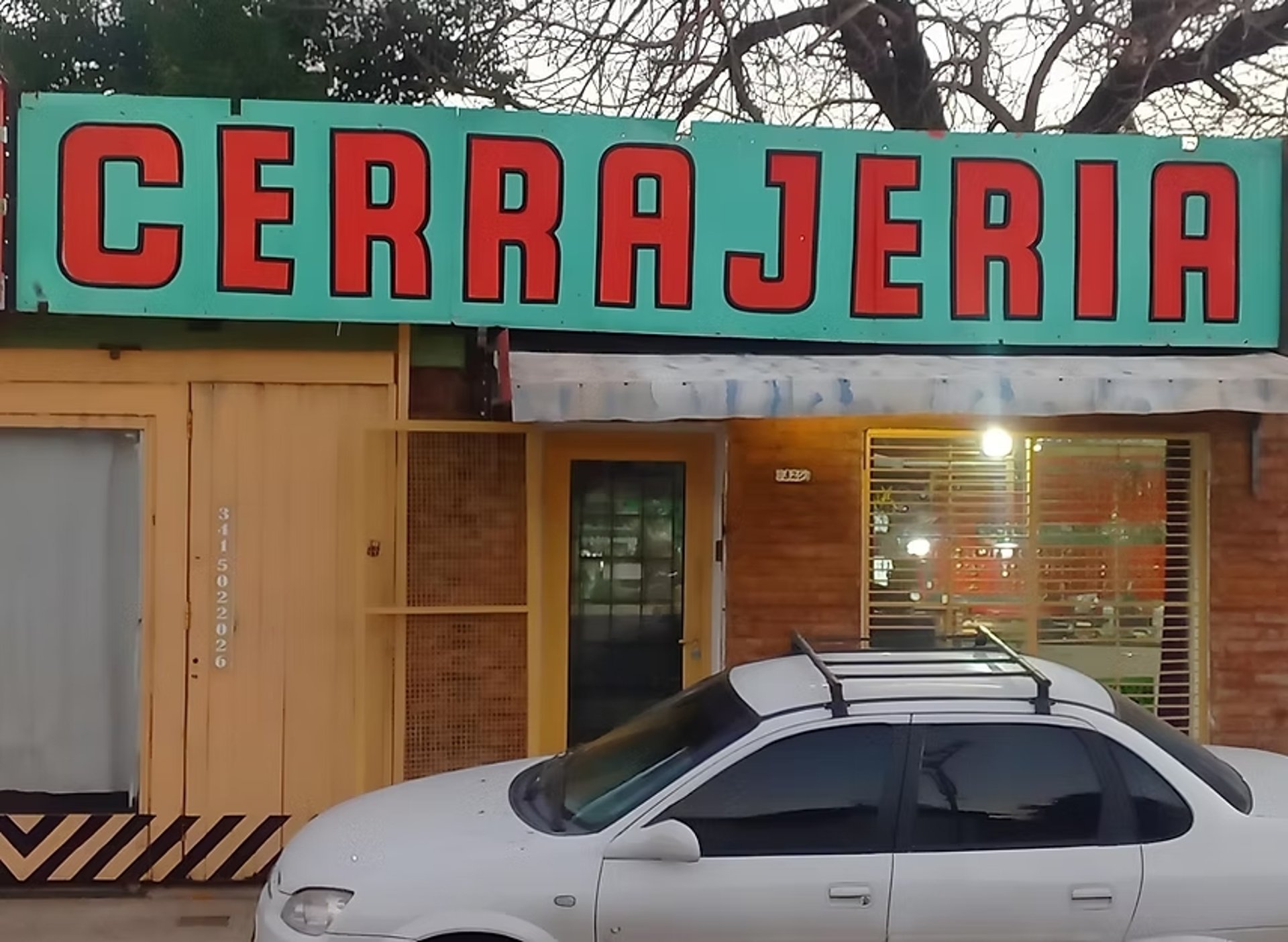 black and brown leather padded tub sofa