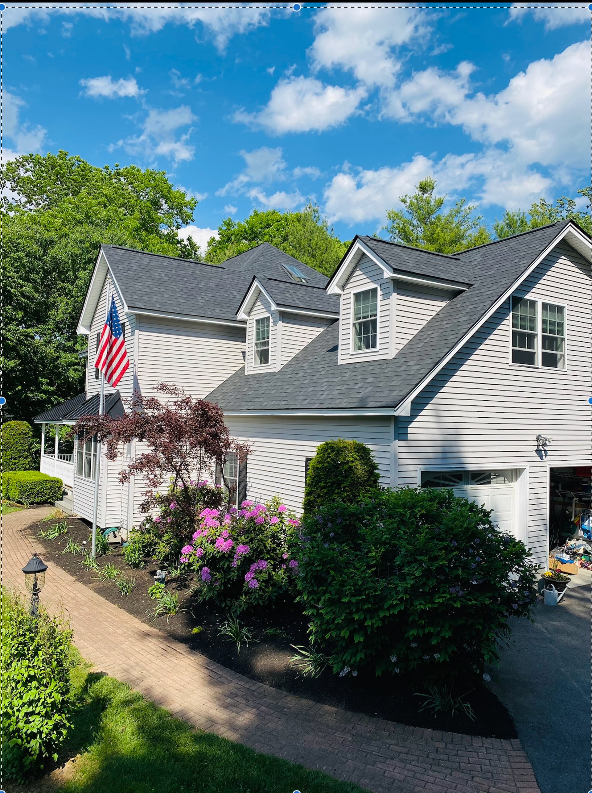 black and white bed linen