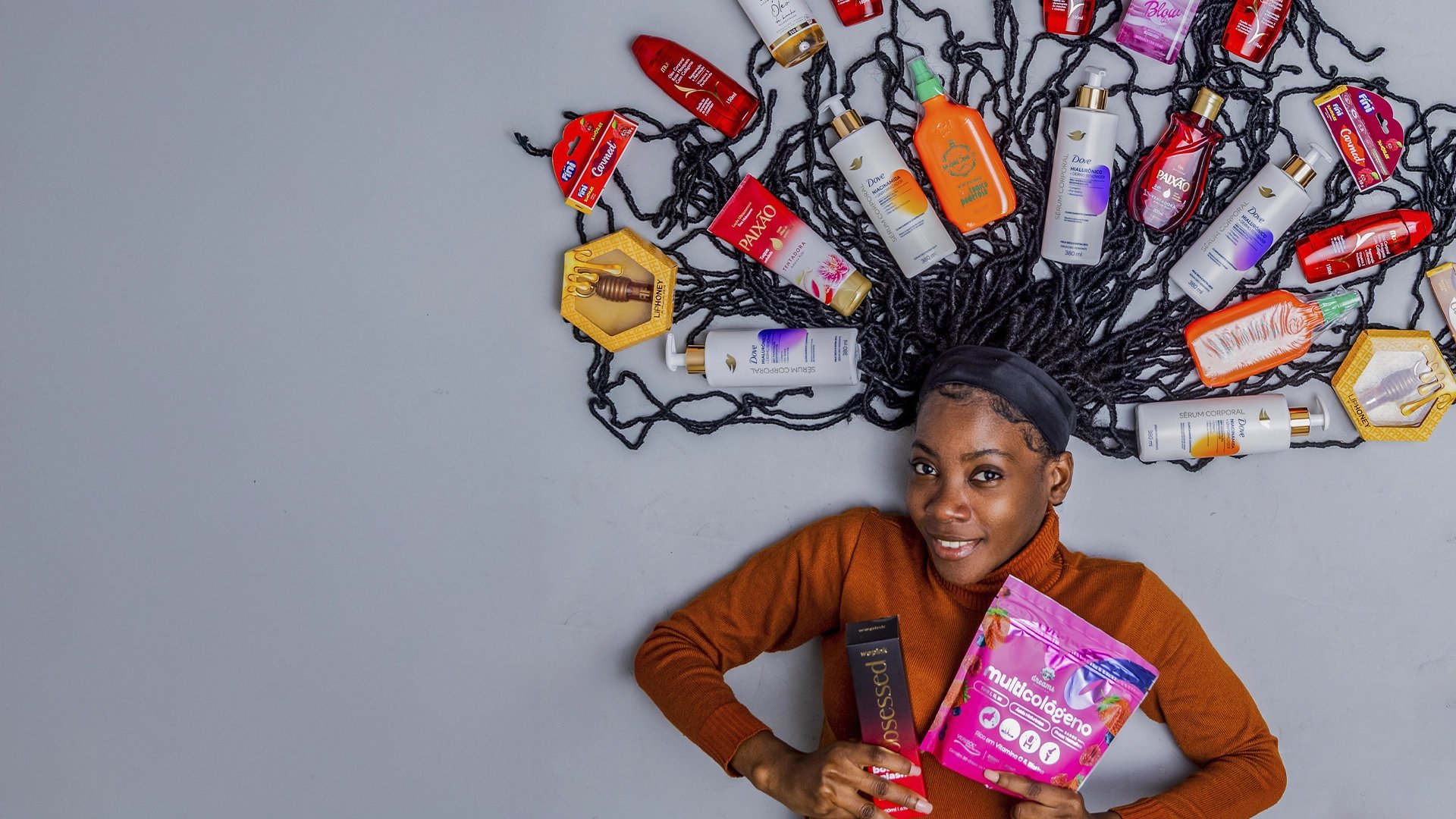 black and white bed linen