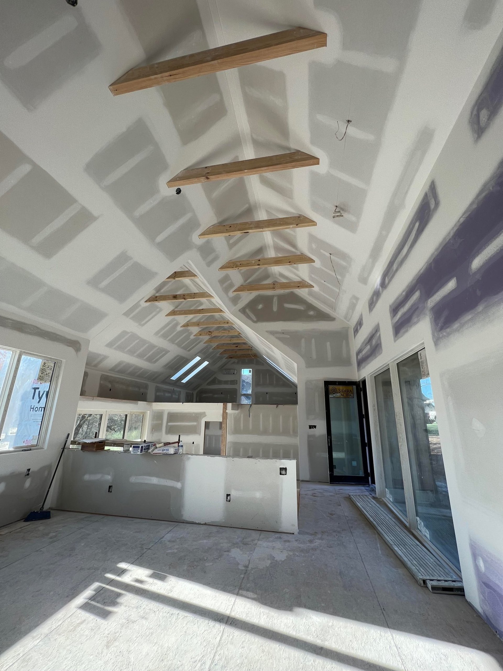 Drywall finish and hanging job done in Asheville, Nc New construction home.