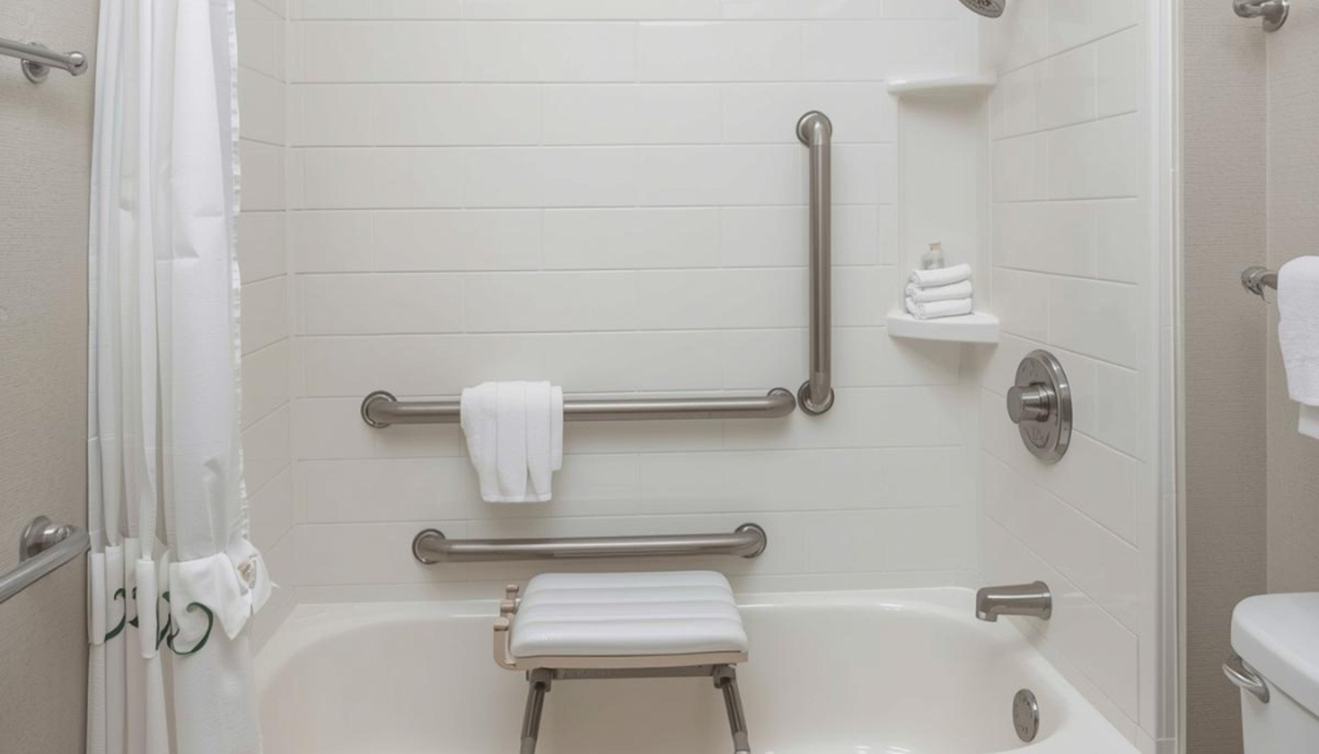 black and white bed linen