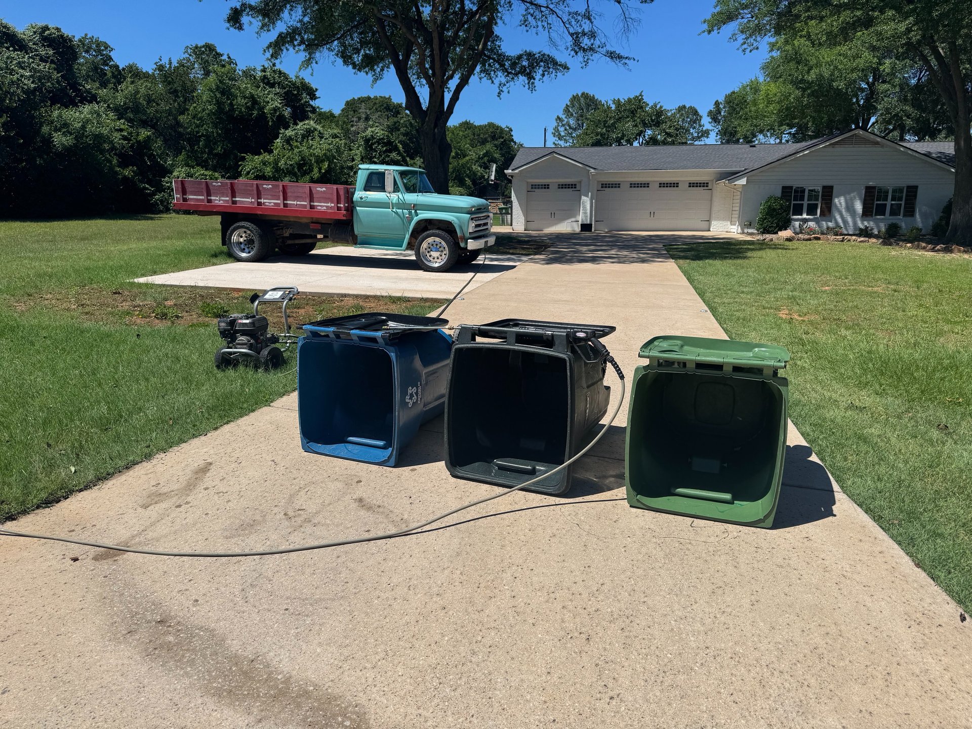 black and brown leather padded tub sofa