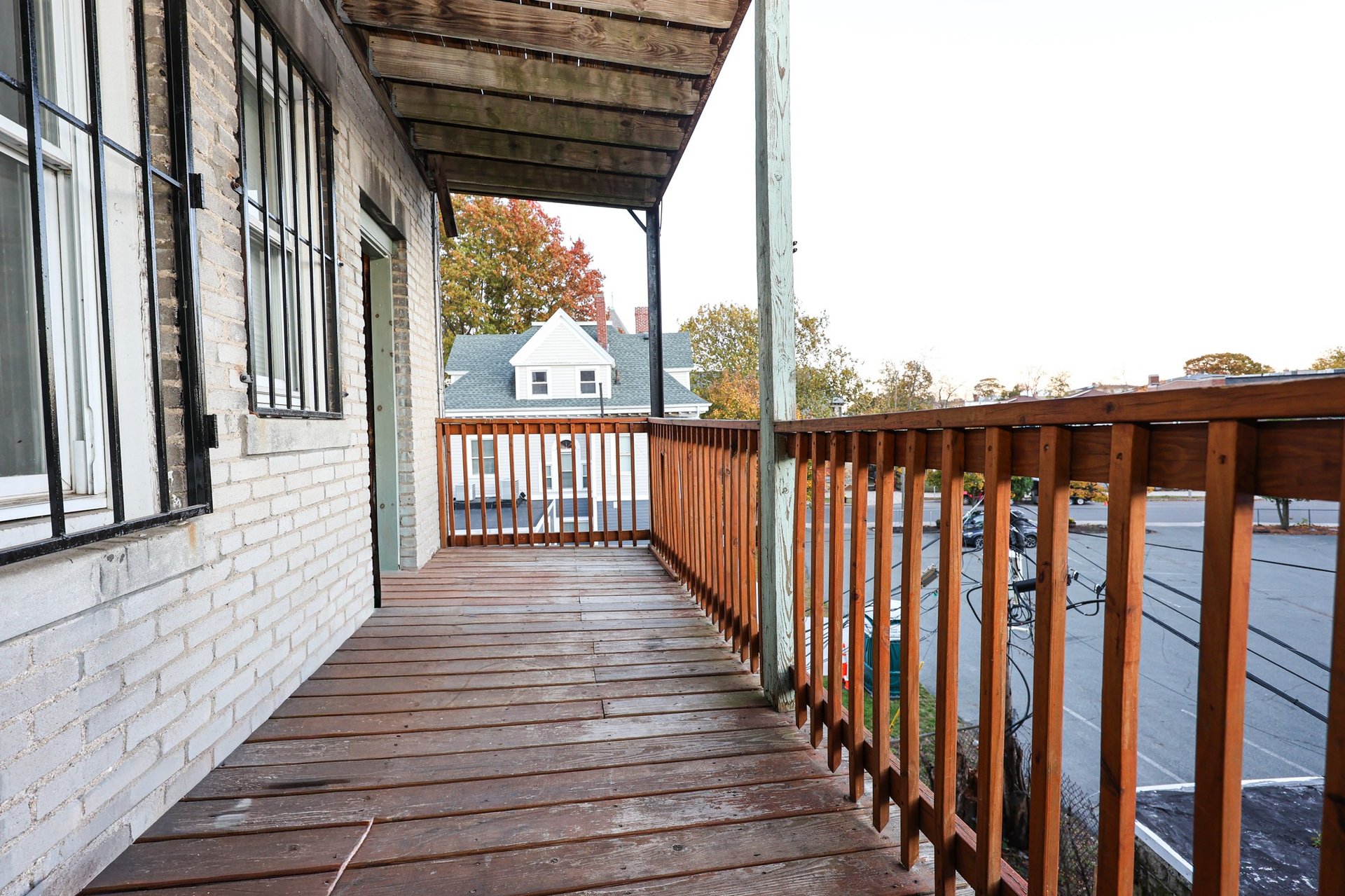 black and white bed linen