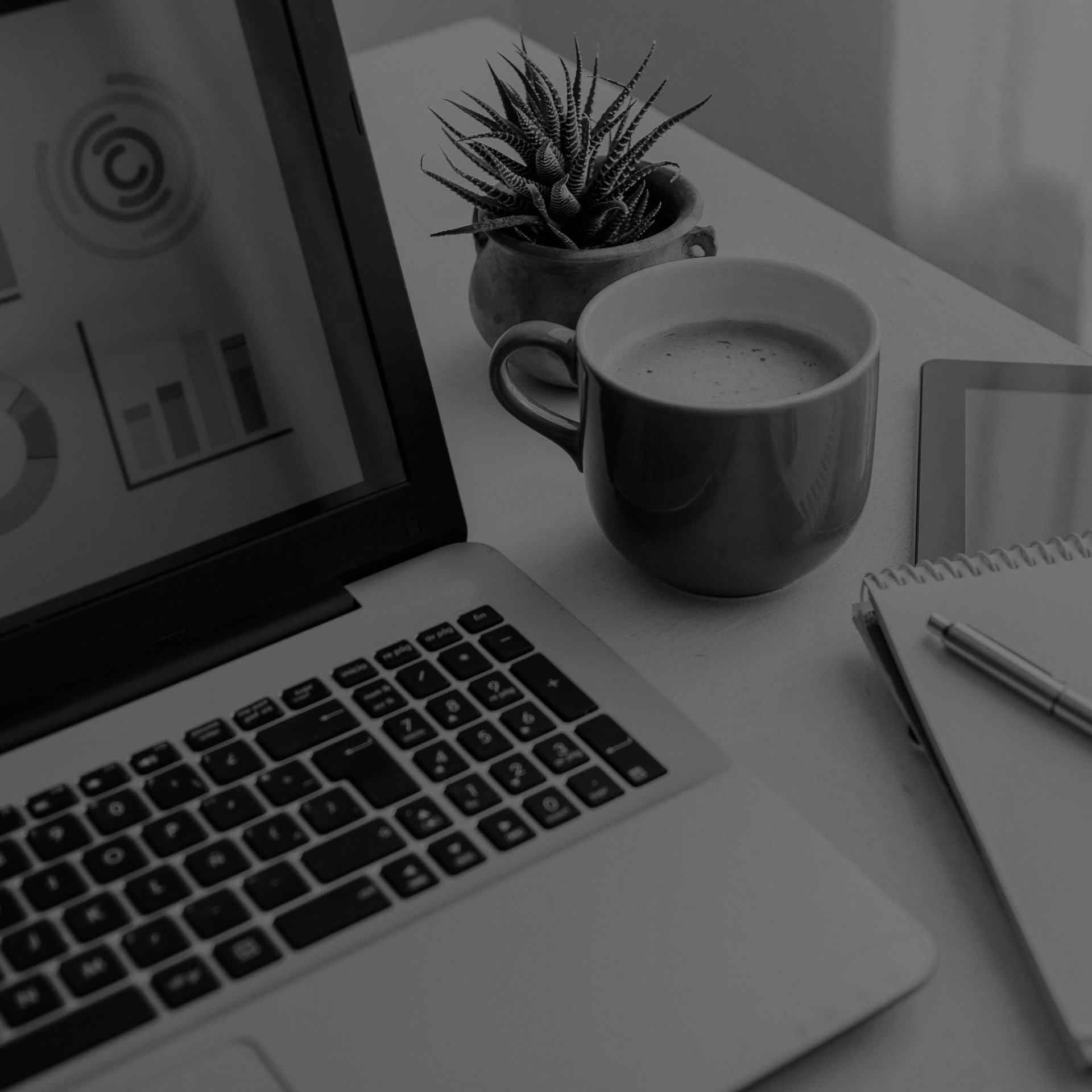 black and white bed linen