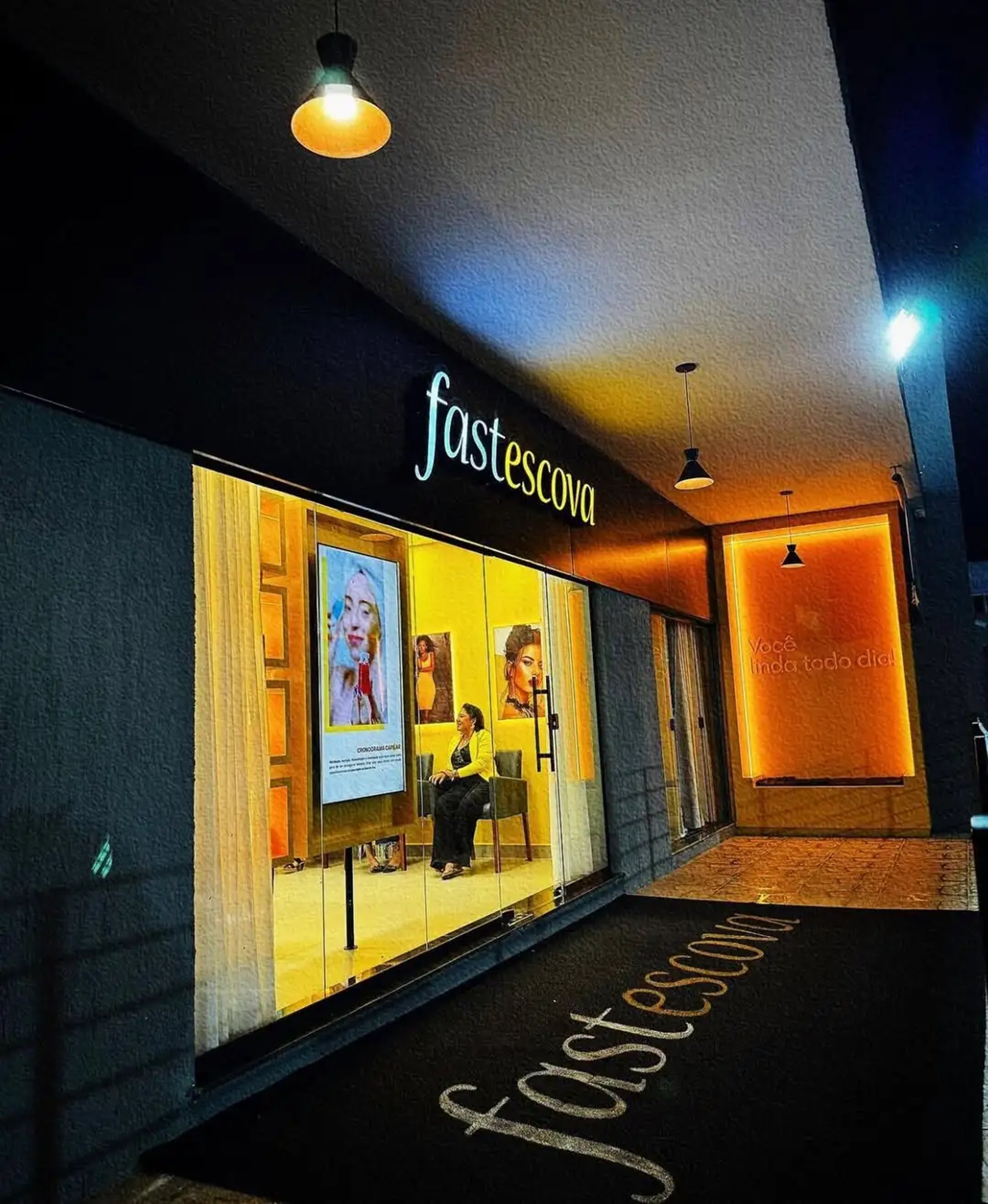 black and brown leather padded tub sofa