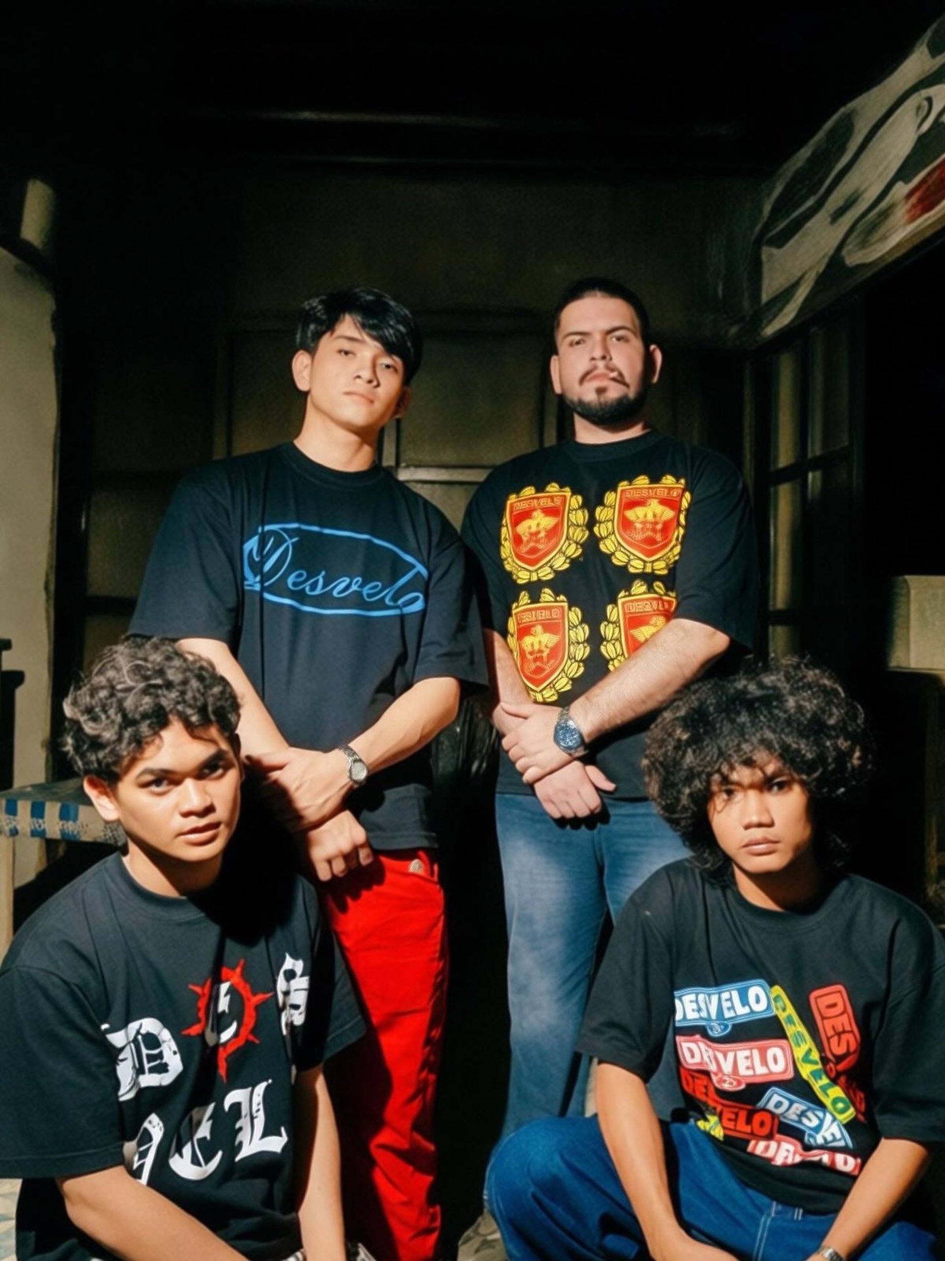 black and white bed linen