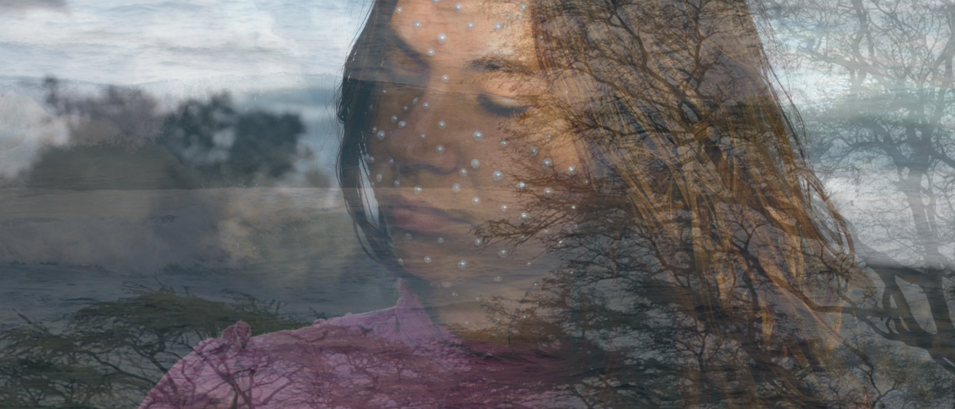 black and white bed linen