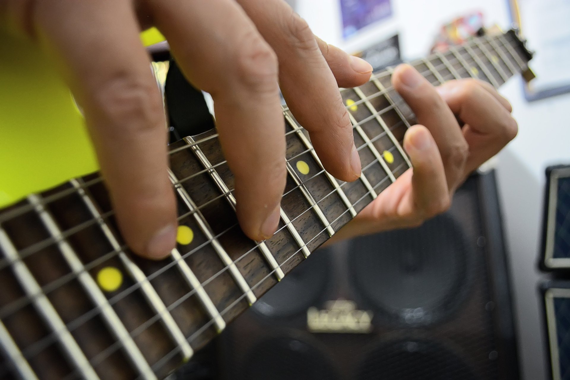 Zen Dragon Fire Hands - two-hands guitar tapping technique