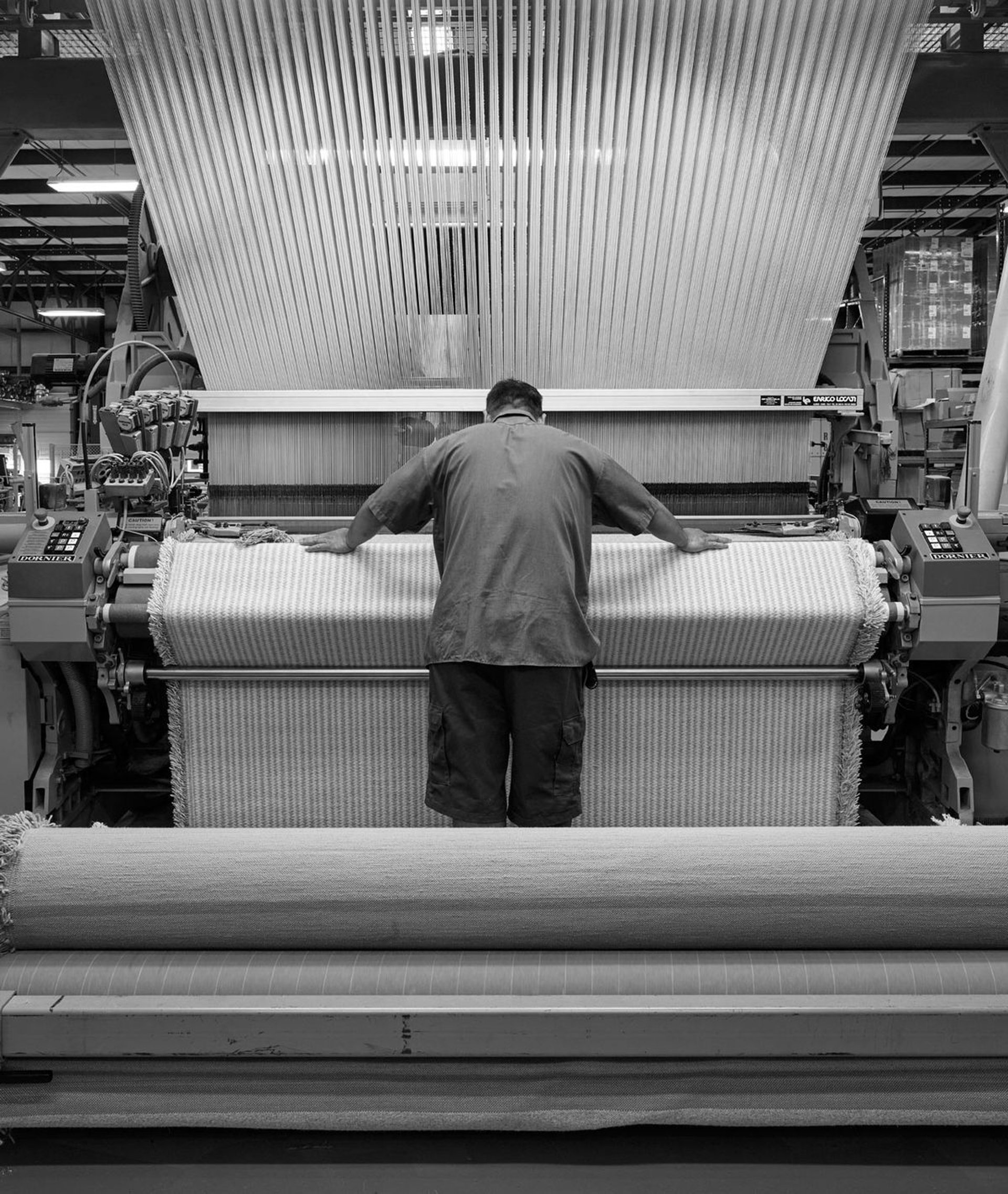 black and white bed linen