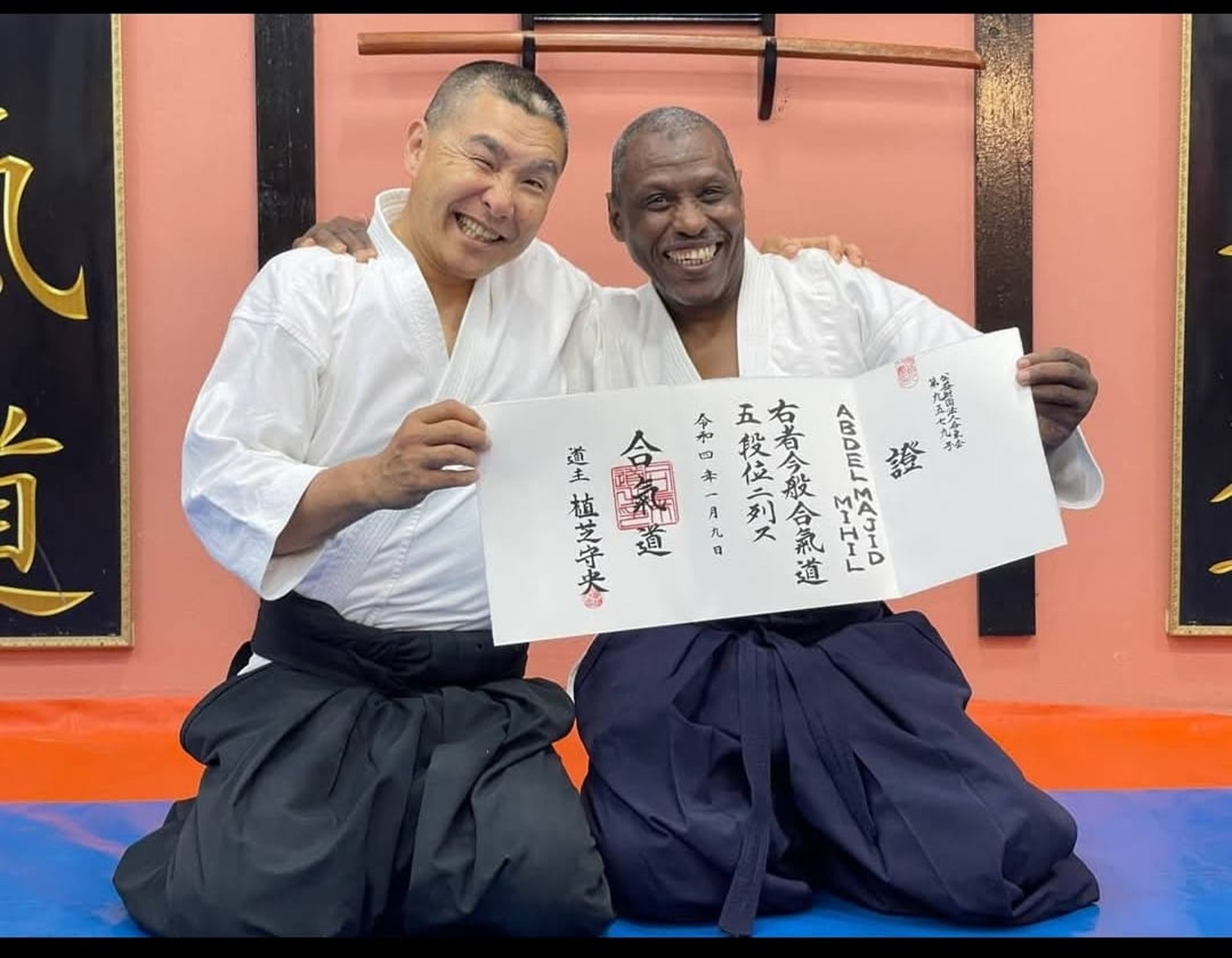 a bitcoin sitting on top of a pile of money