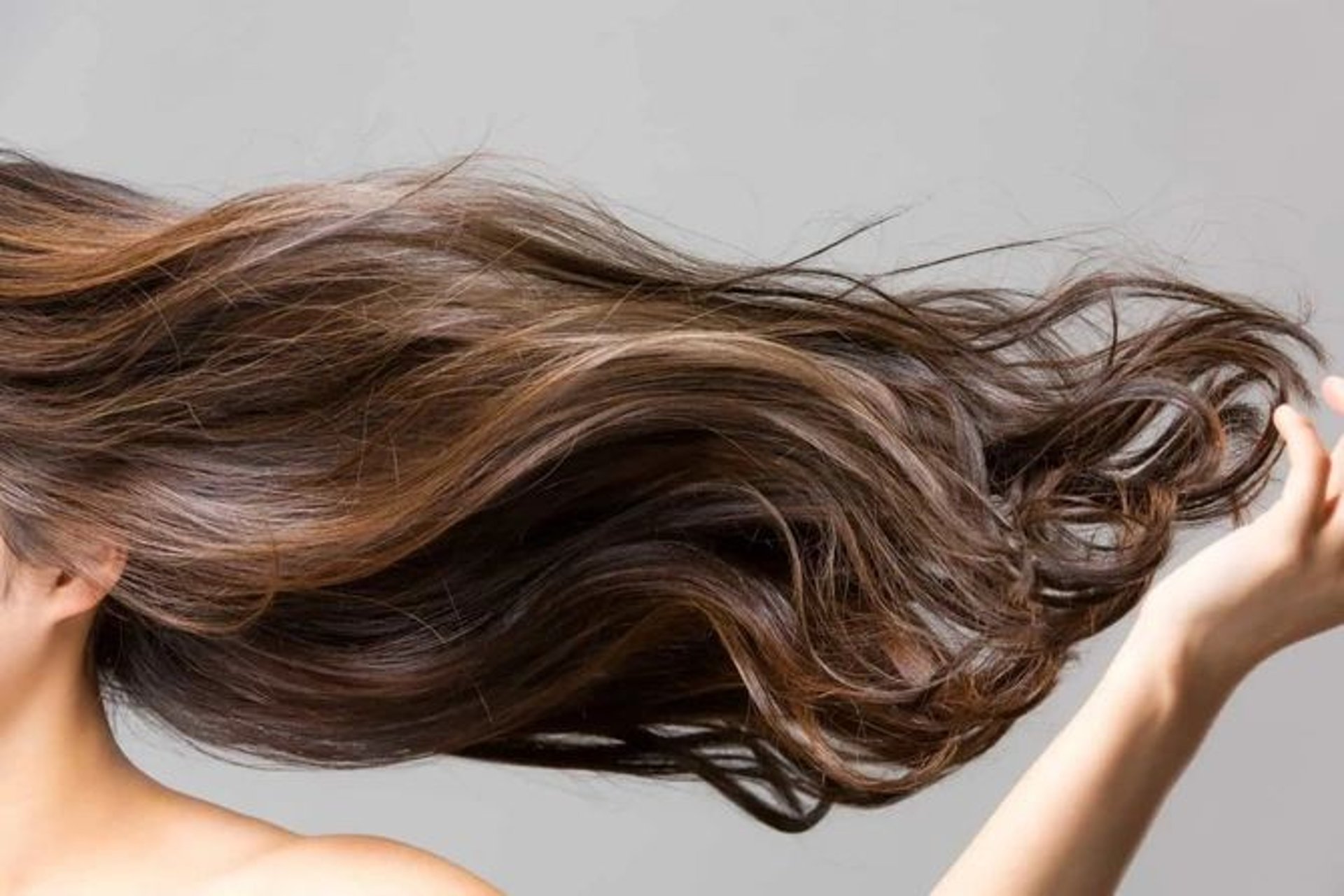 Close-up of messy, tangled blonde hair