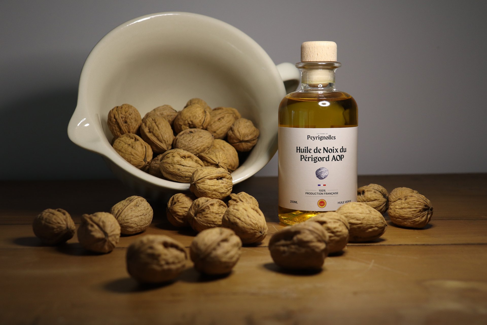 black and brown leather padded tub sofa