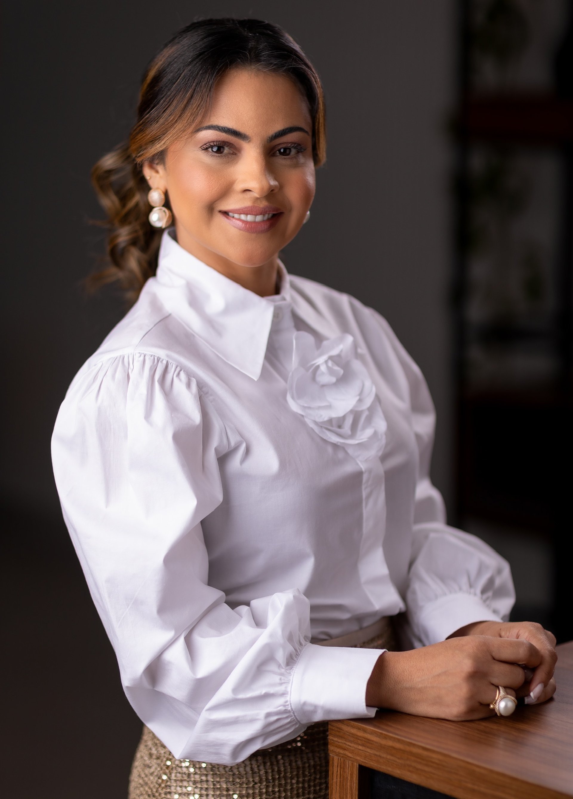 black and white bed linen