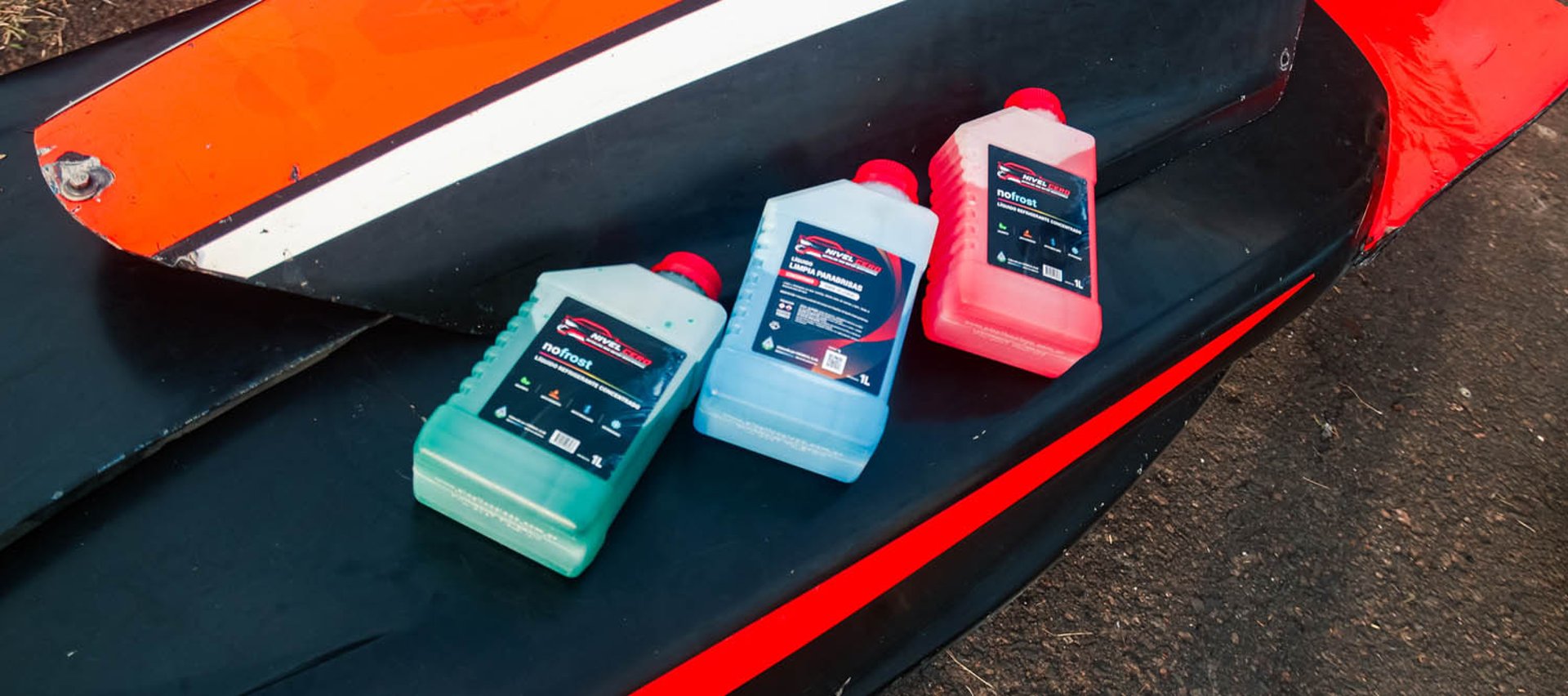 an abstract photo of a curved building with a blue sky in the background