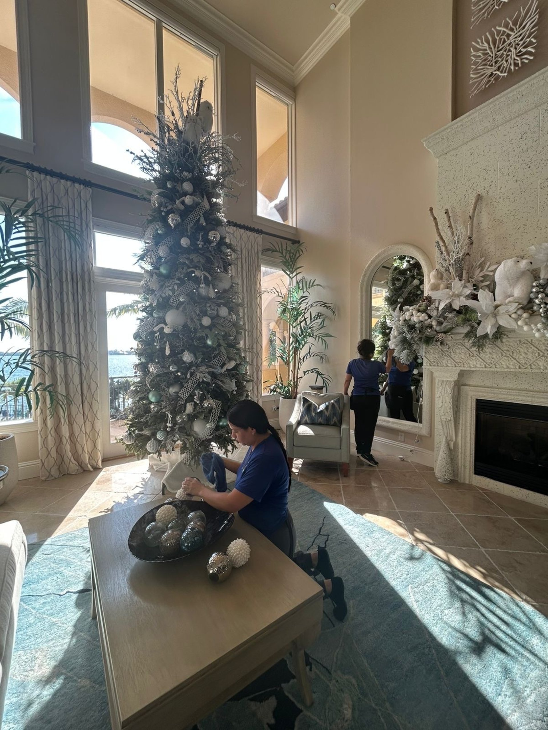 black and white bed linen