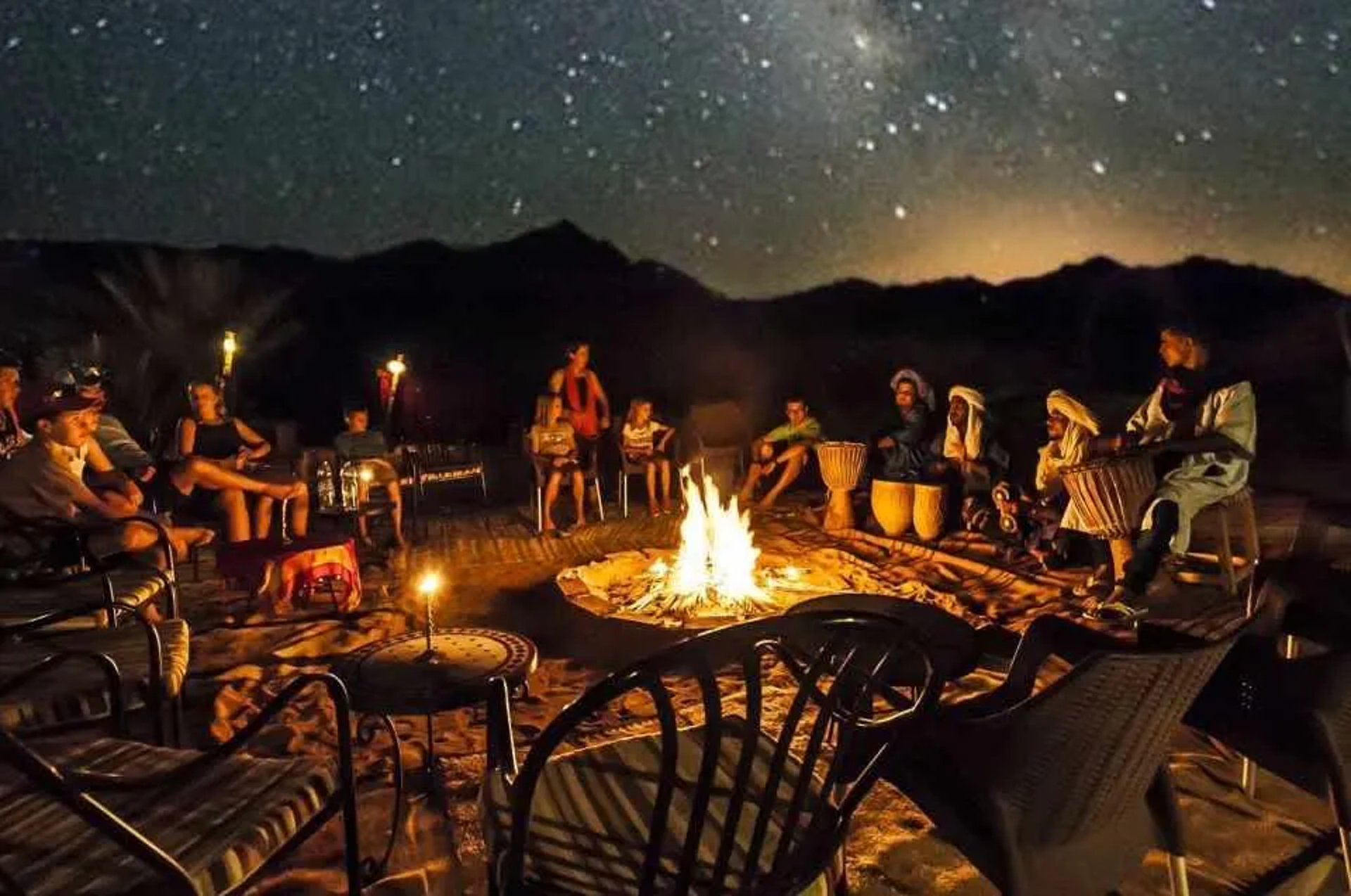 Christmas & New Year’s Eve Desert Experience 2025–2026 under the stars and camp fire