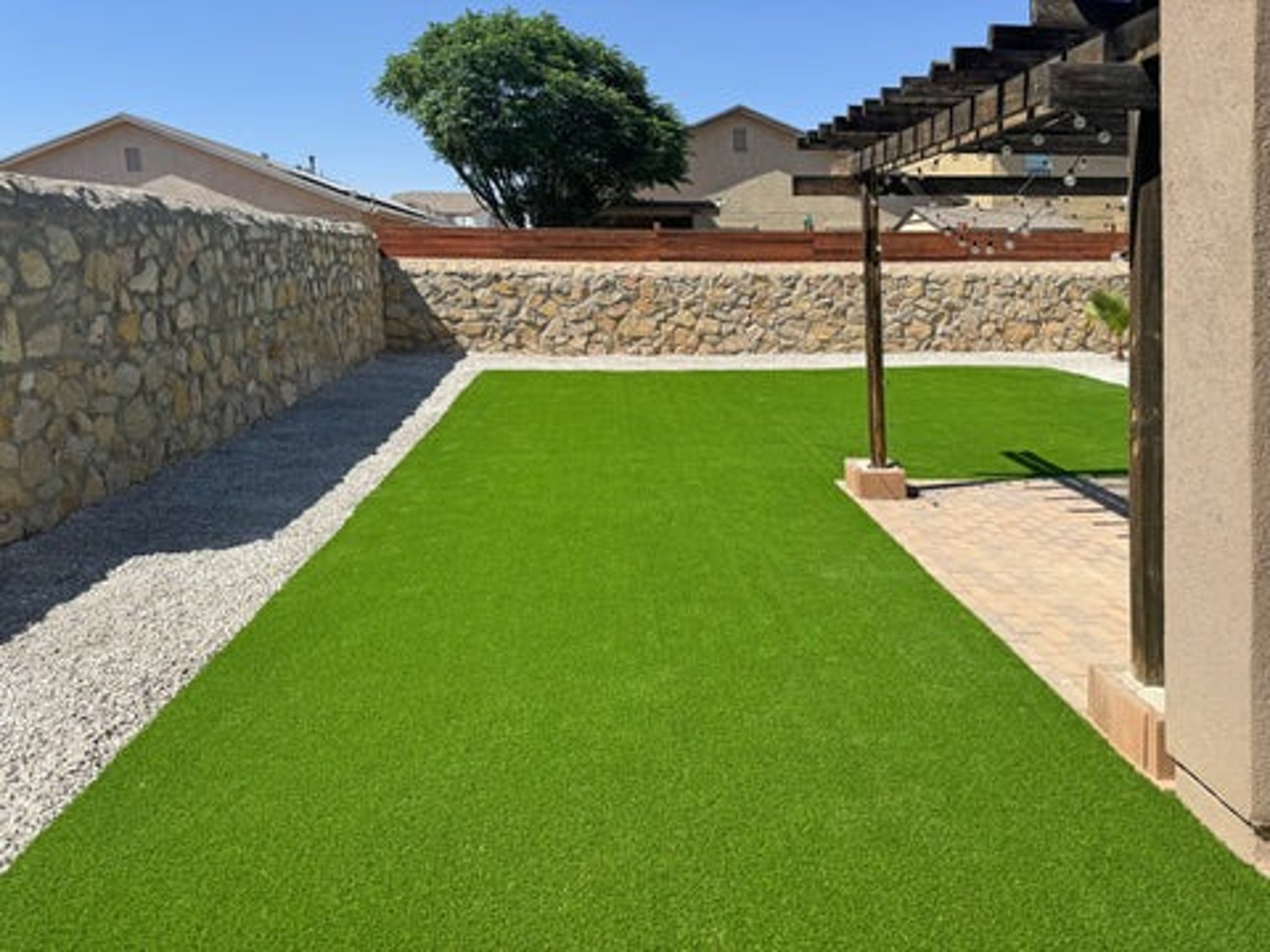 black and brown leather padded tub sofa