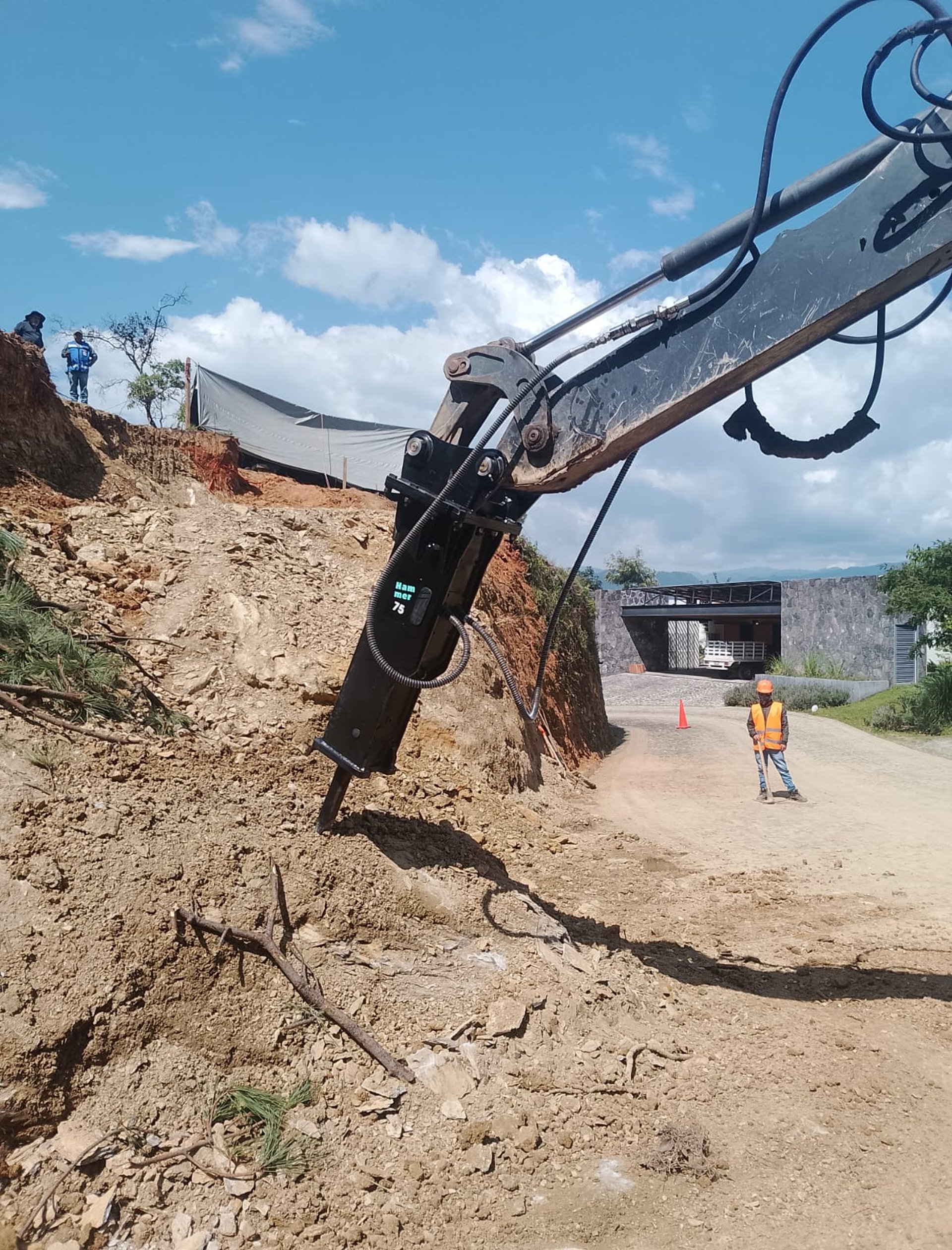 black and white bed linen