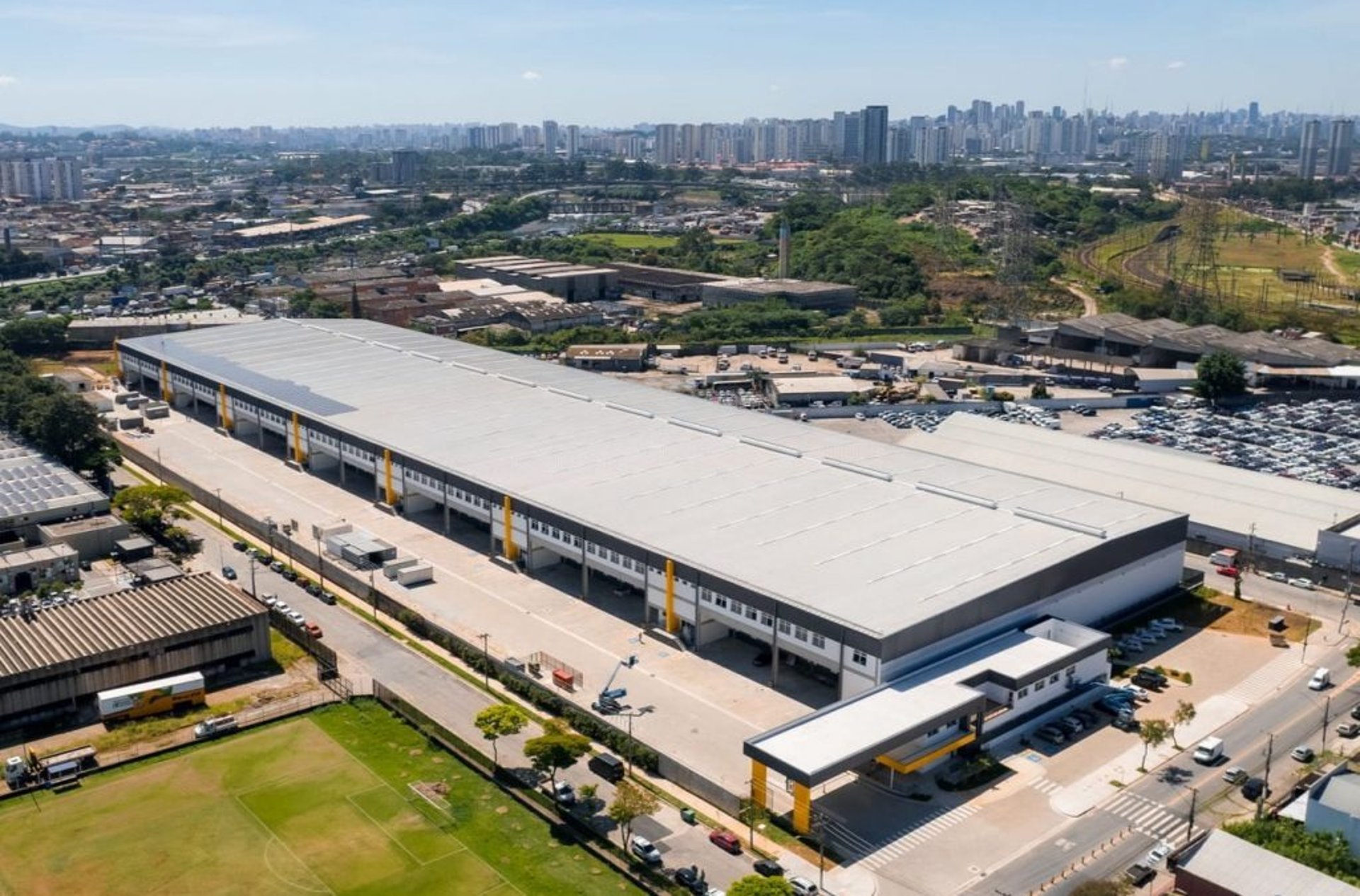 gray computer monitor