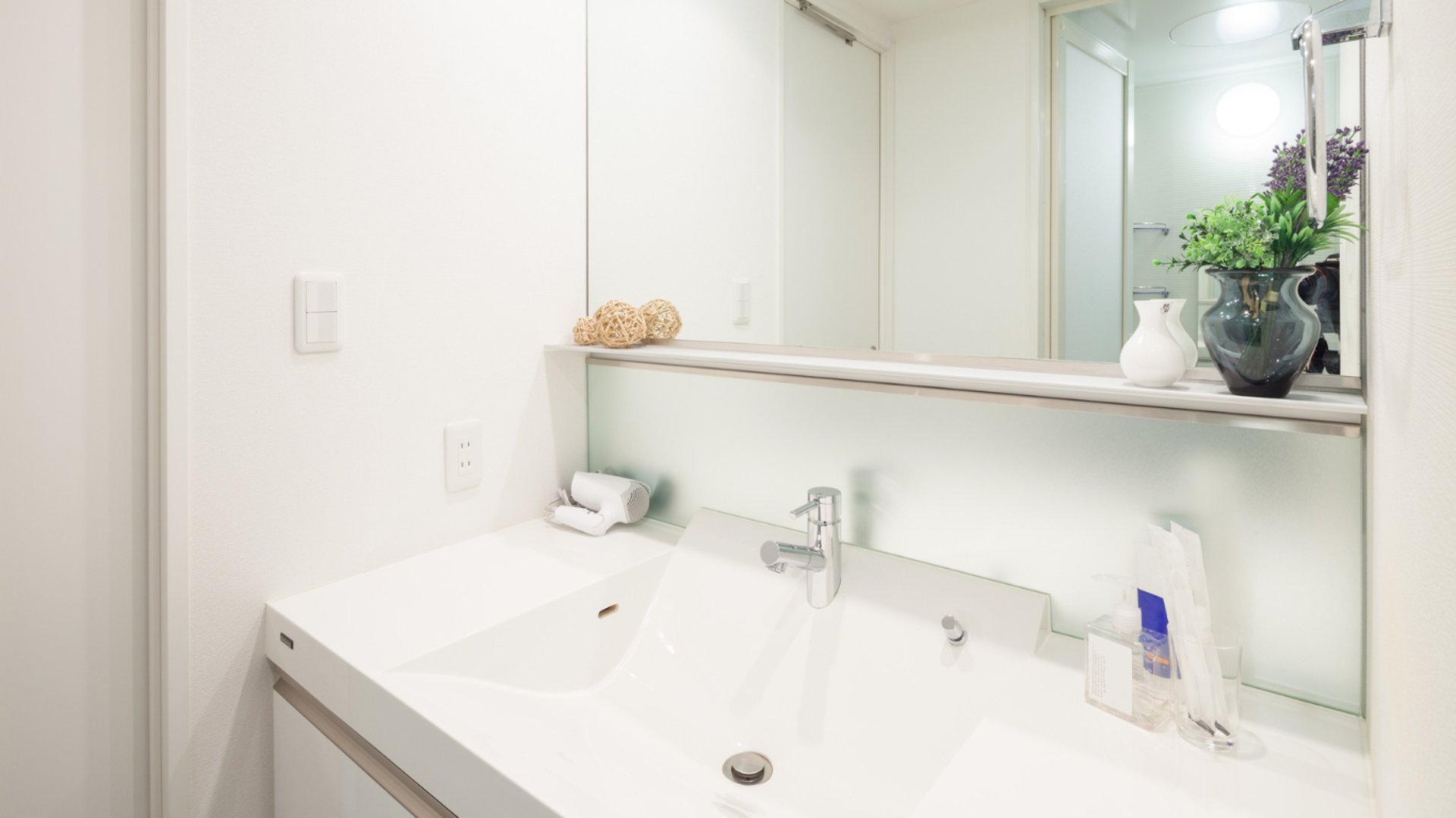 Modern white bathroom vanity