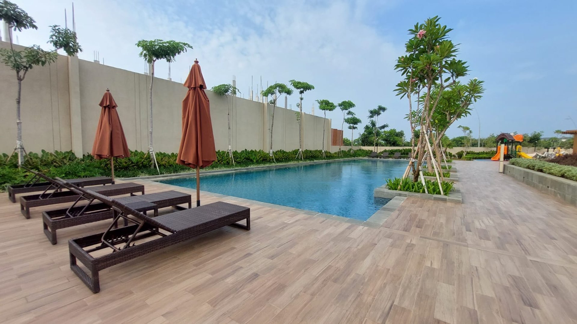 swimming pool cluster maninjau asya jakarta