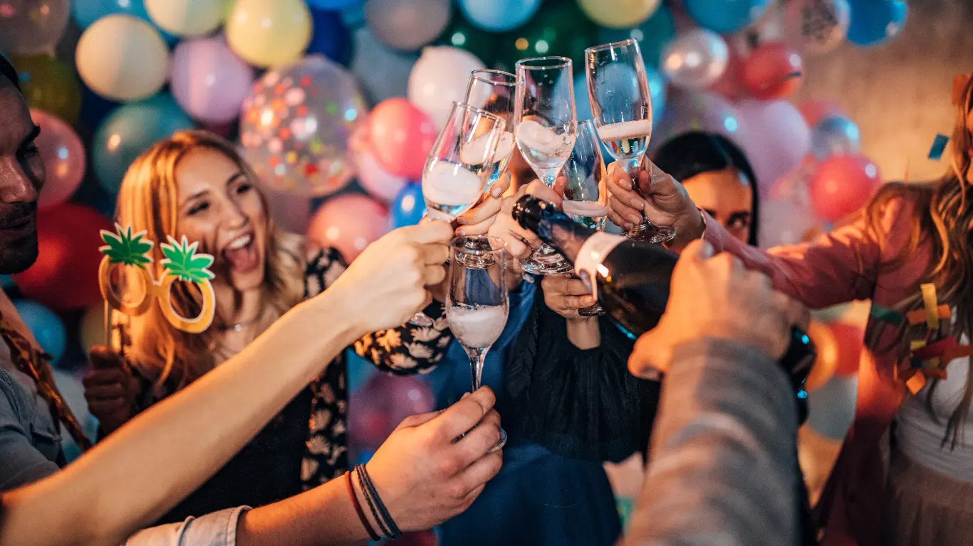Invitaciones digitales para eventos de adultos Celebraclick