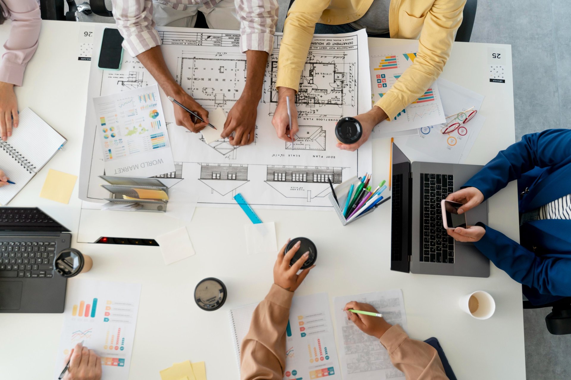 black and white bed linen