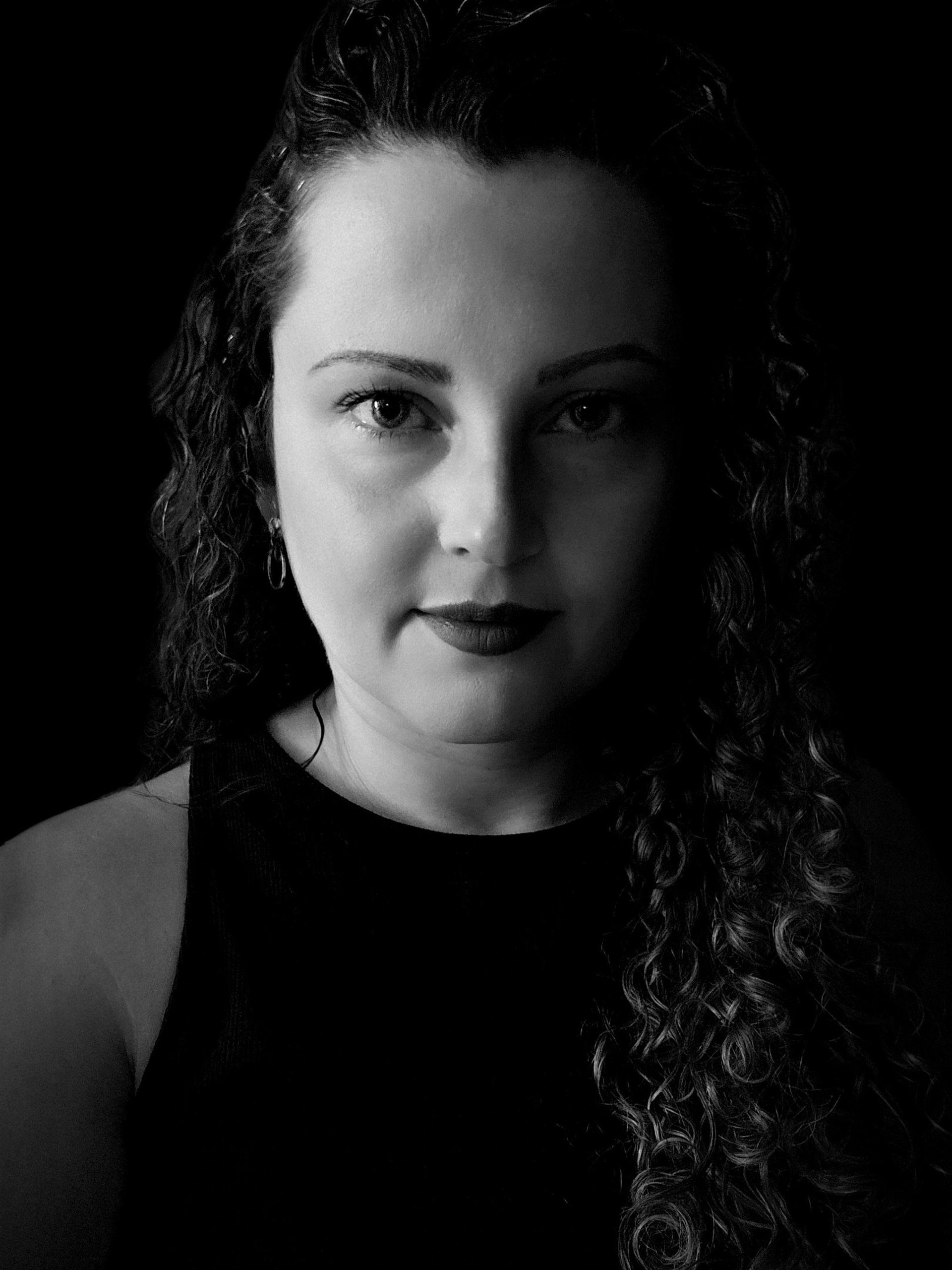 black and white bed linen