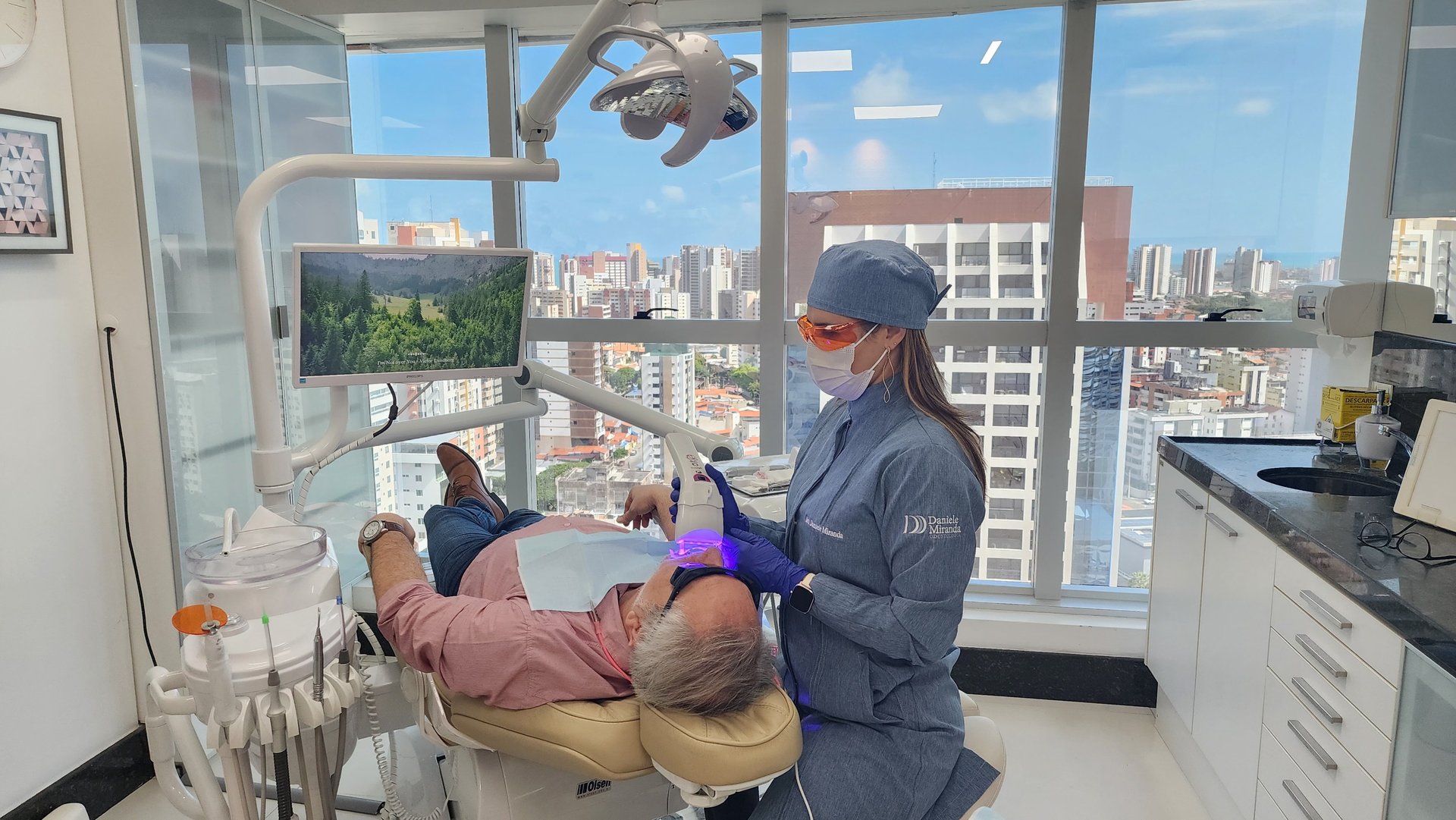 an abstract photo of a curved building with a blue sky in the background