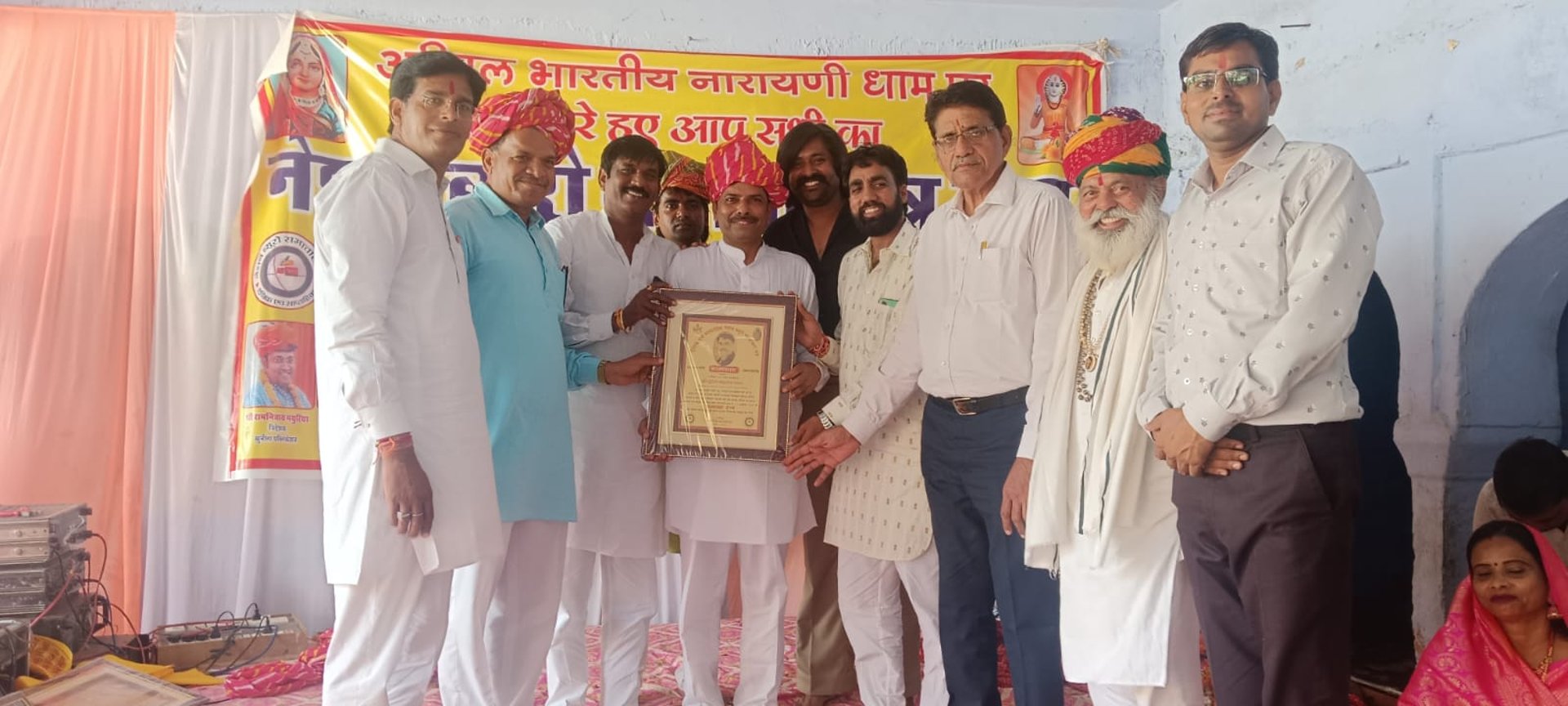 black and brown leather padded tub sofa