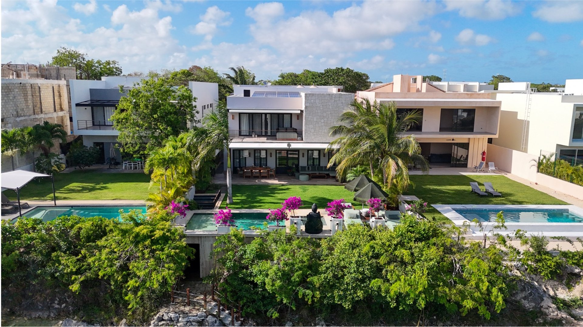 aerial photo of seashore