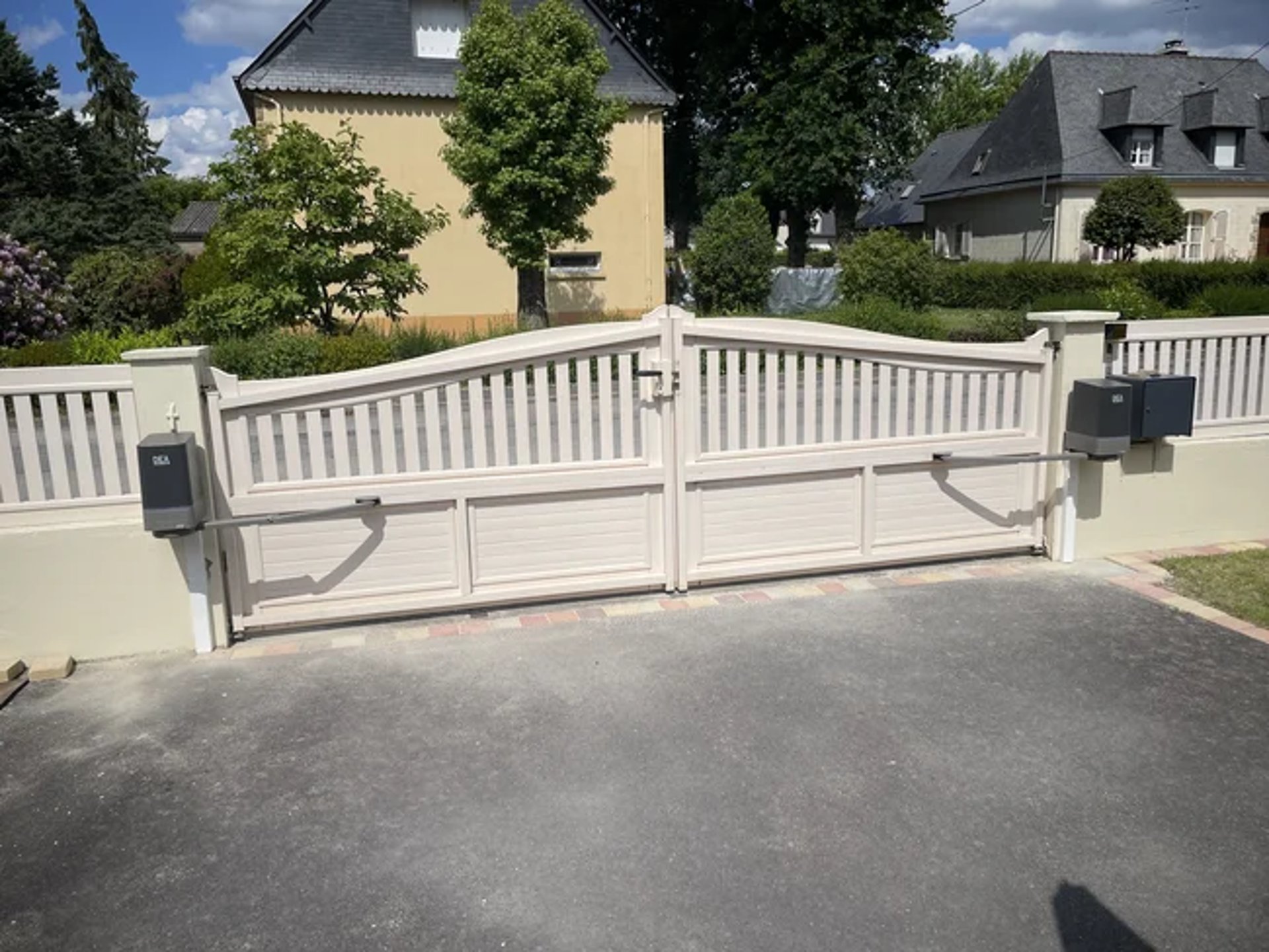 automatisme DEA portail battant