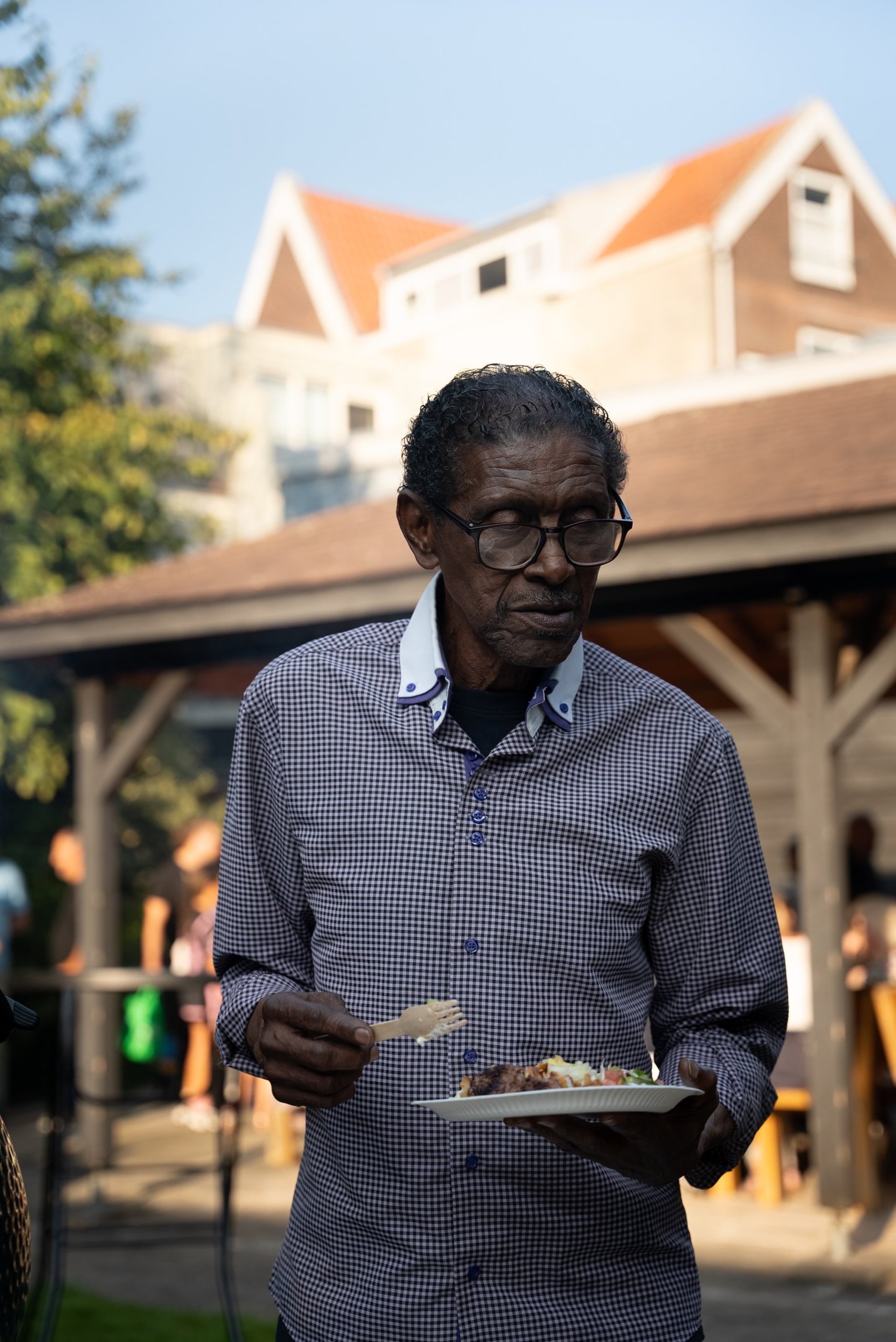 Buurt BBQ foto 8