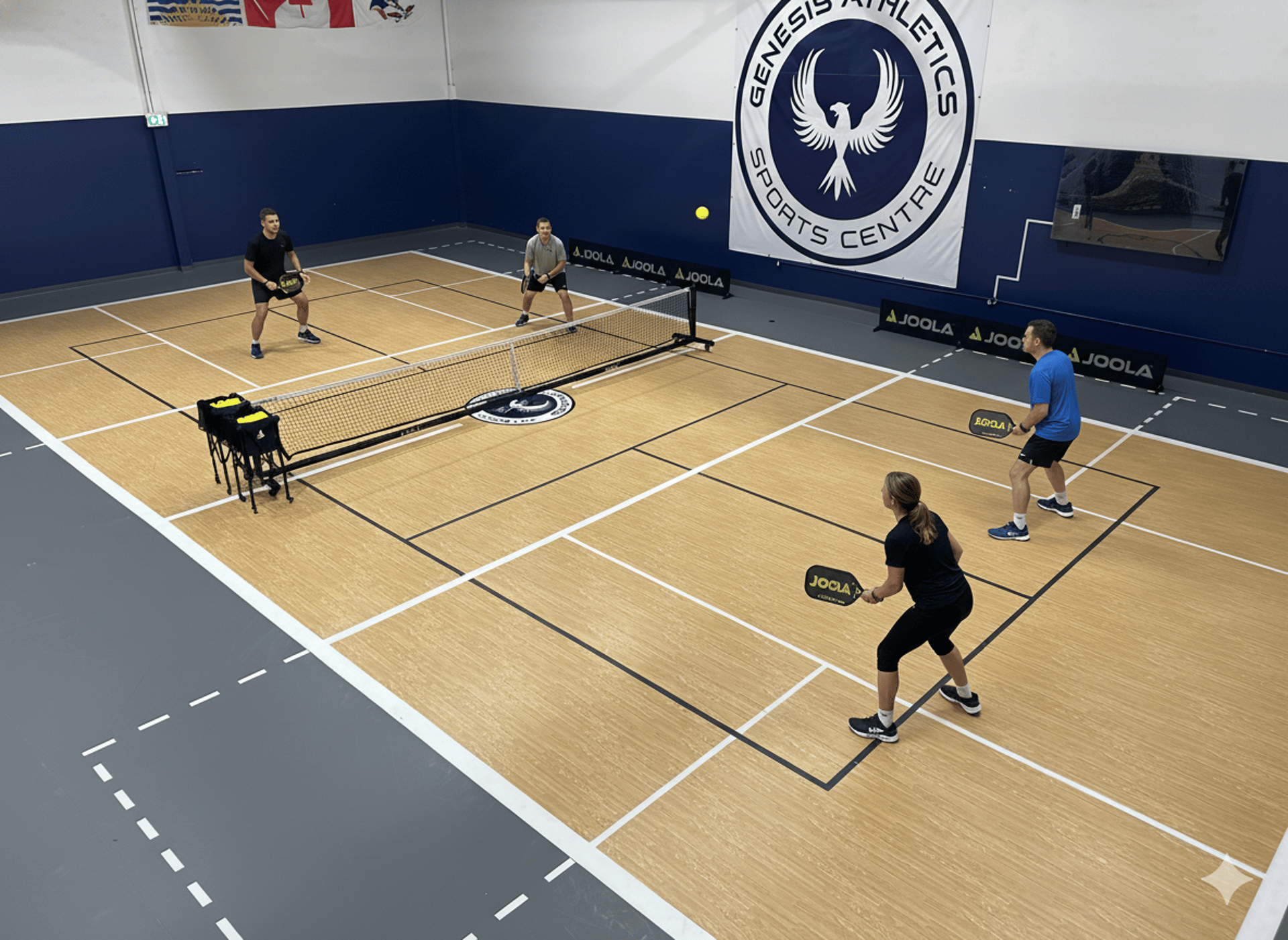 black and white bed linen