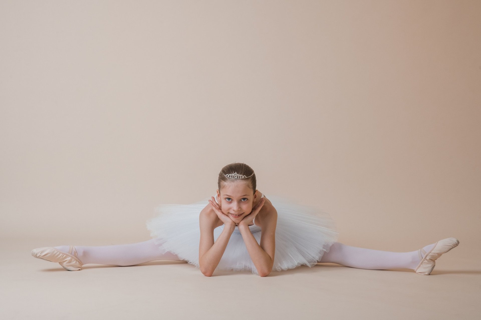 an abstract photo of a curved building with a blue sky in the background