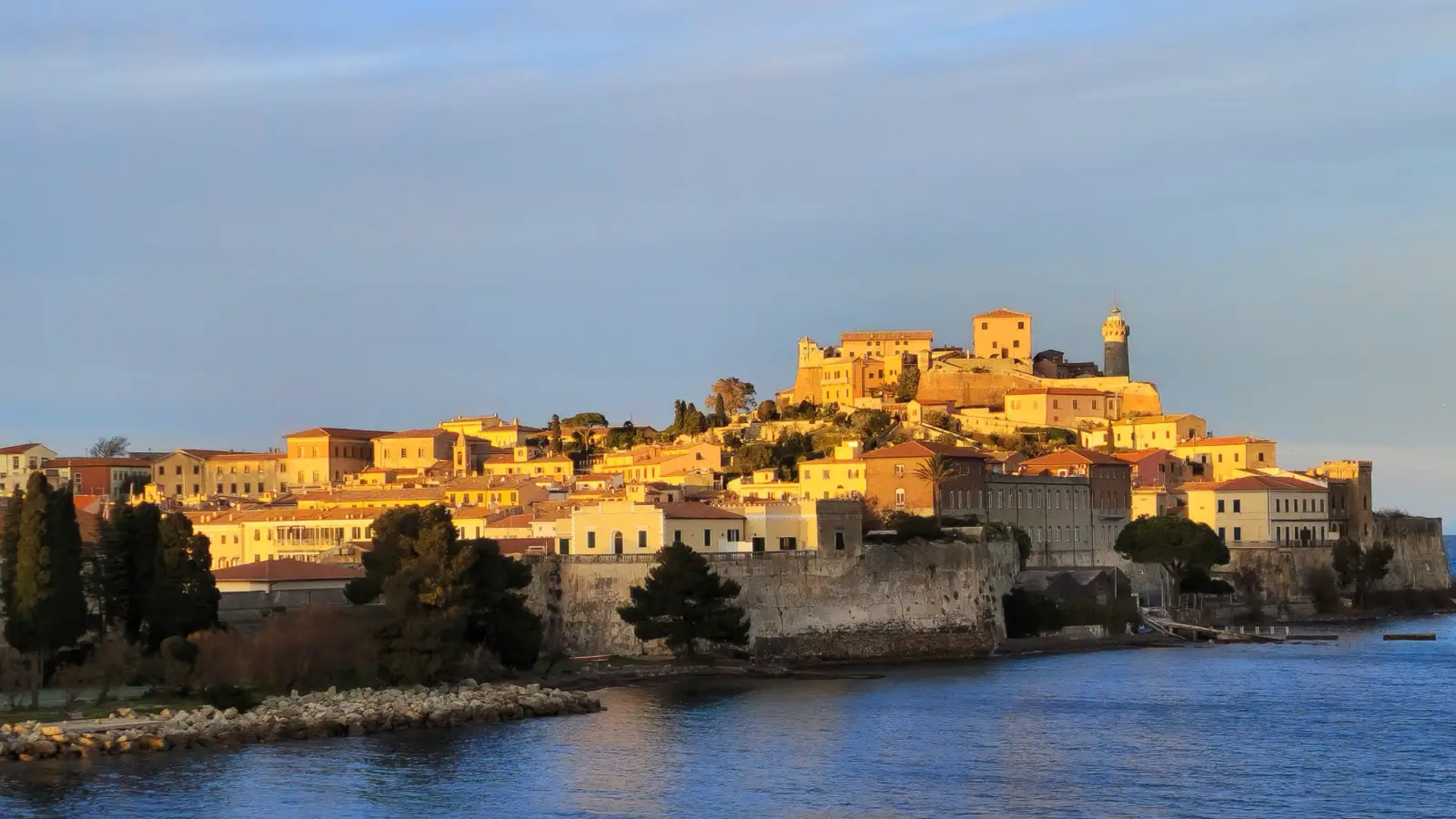 Portoferraio Città al tramonto - Isola d'Elba