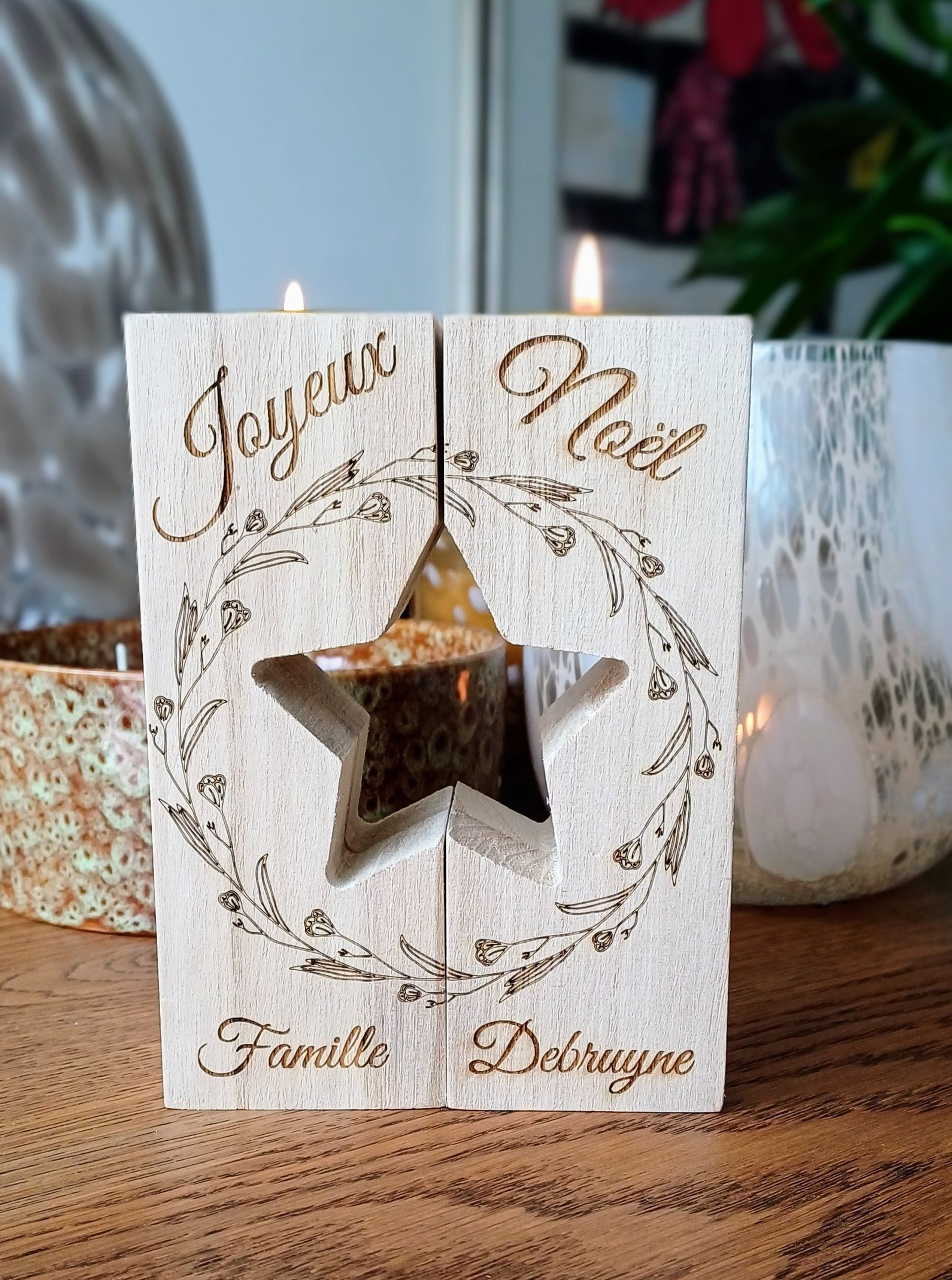 gray computer monitor