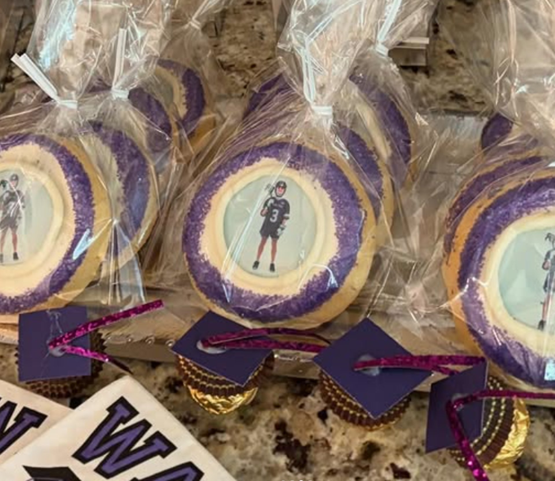 Mini jars of chocolate spread decorated as sheep