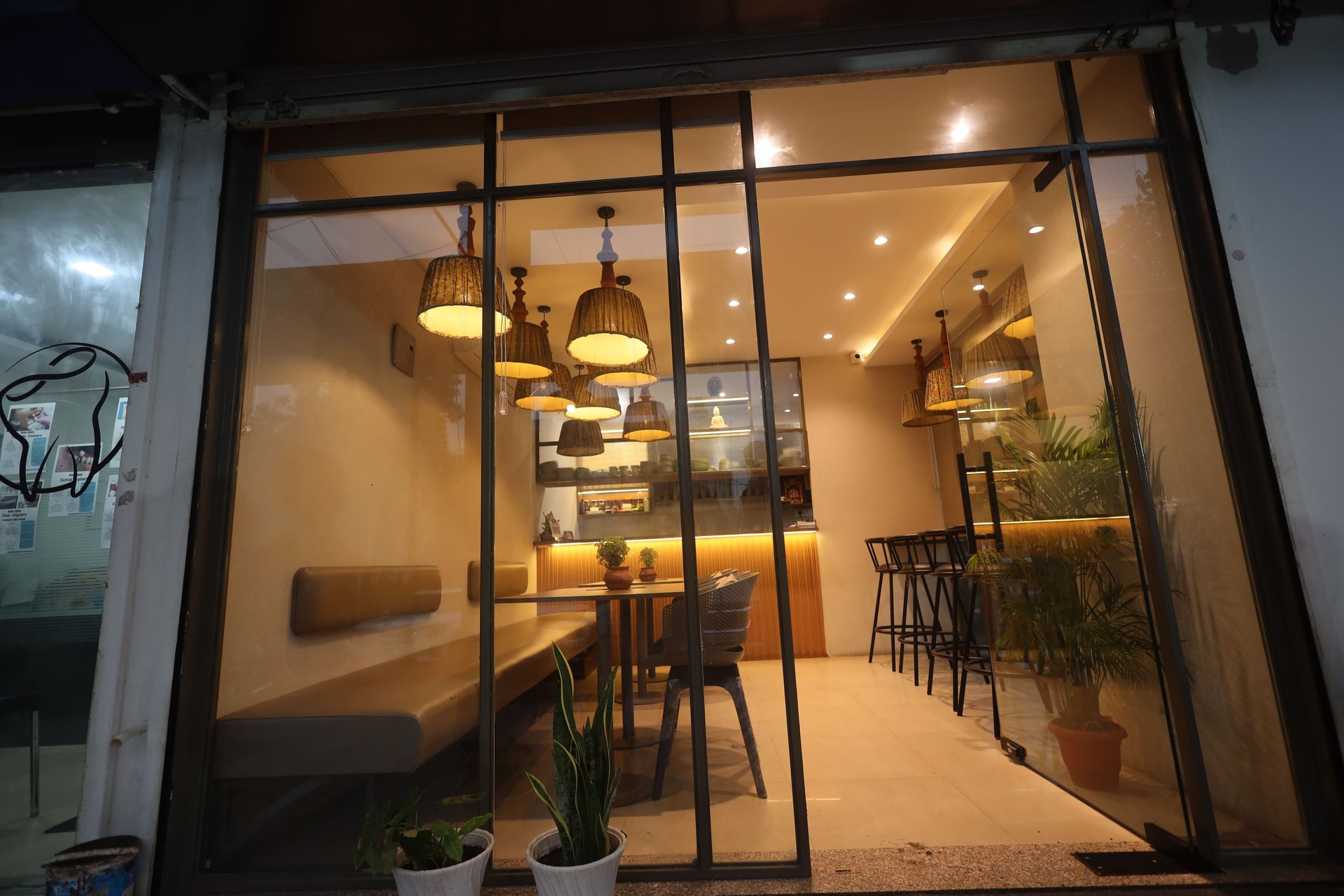 brown and green dish on brown wooden bowl