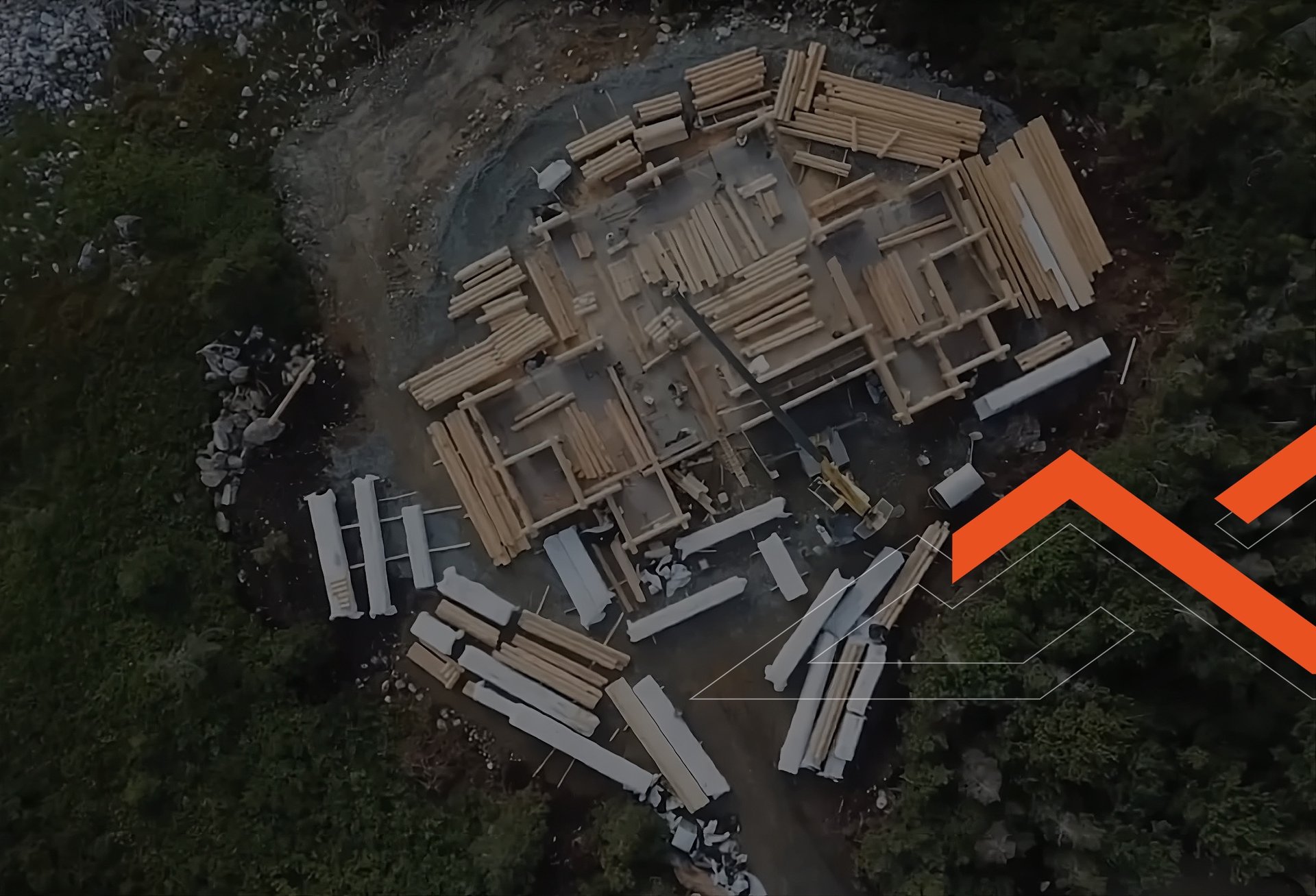 log-home-being-built-construction-outaouais