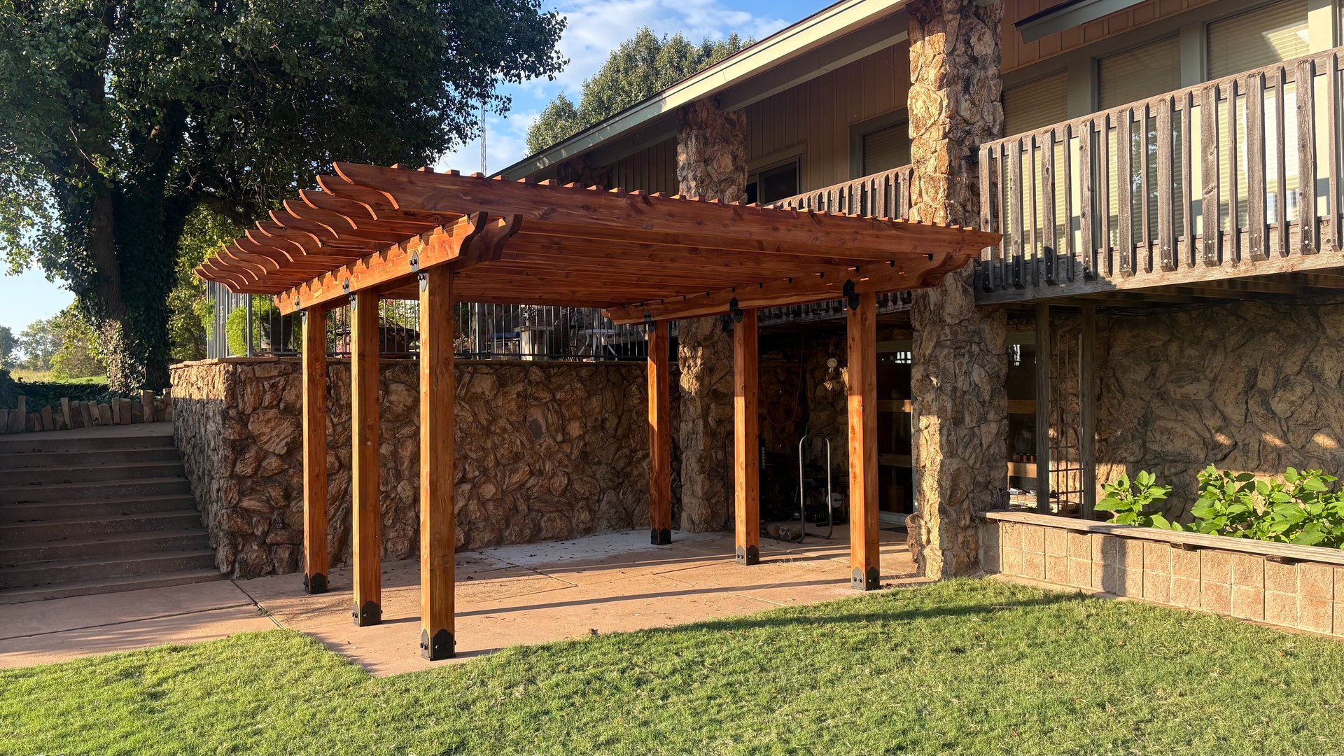 black and brown leather padded tub sofa