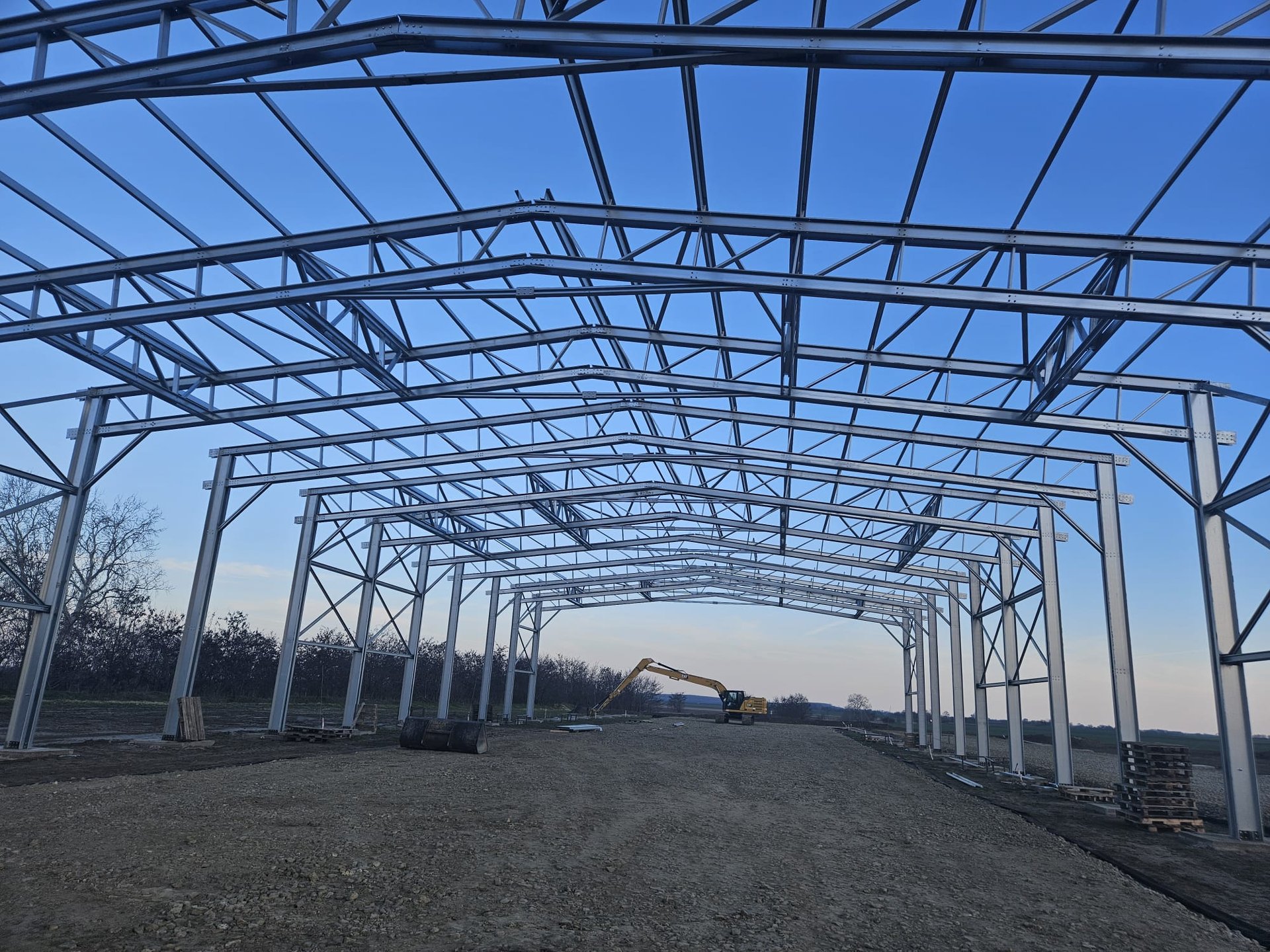 black and brown leather padded tub sofa