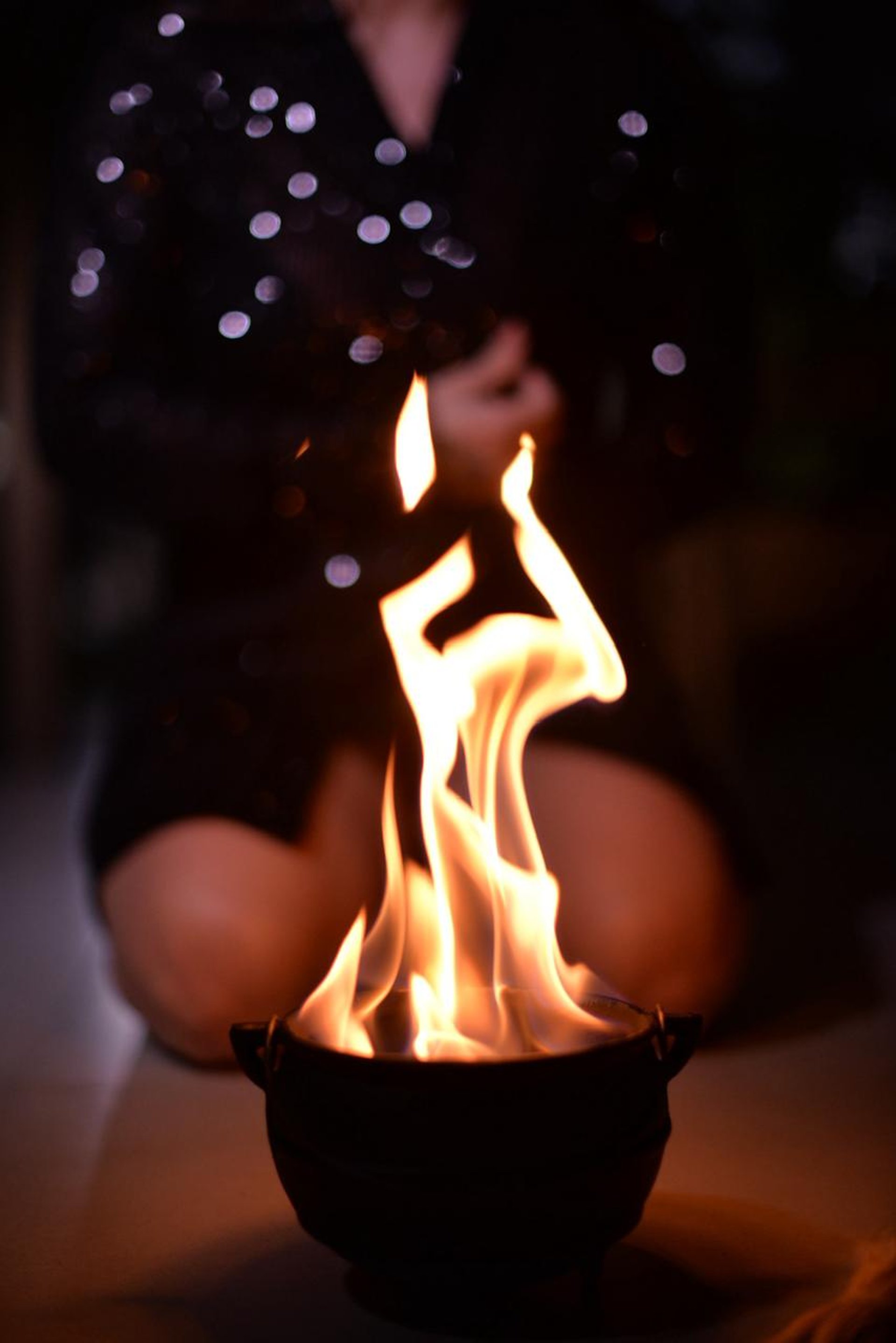 black and brown leather padded tub sofa