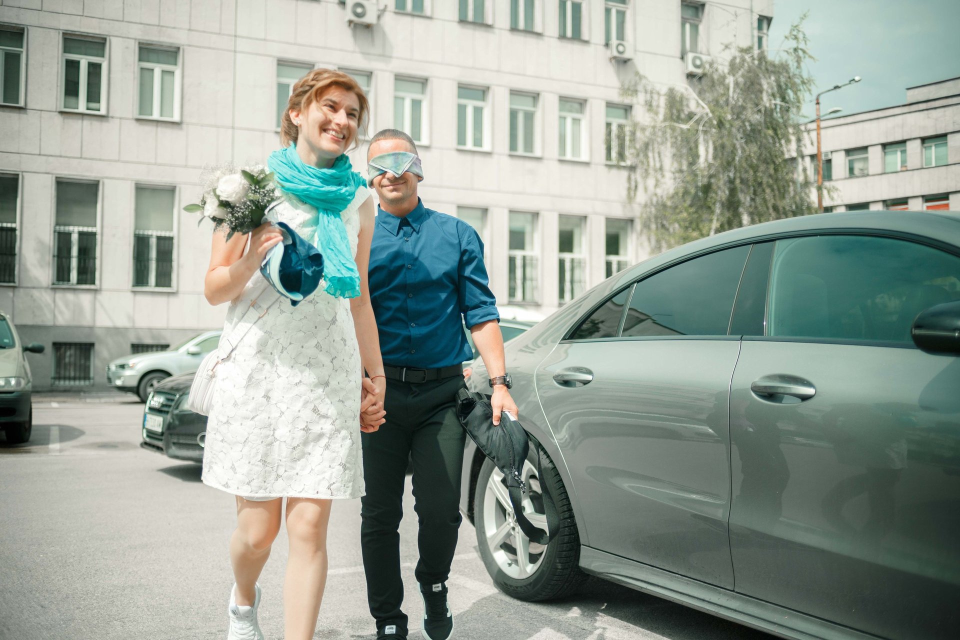 black and white bed linen