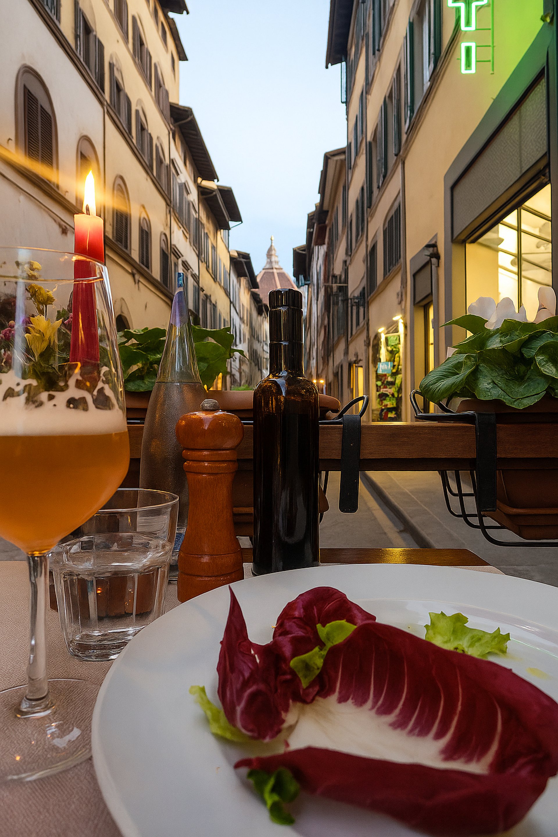 gray computer monitor