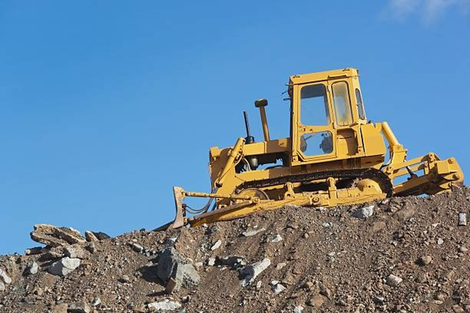 black and brown leather padded tub sofa