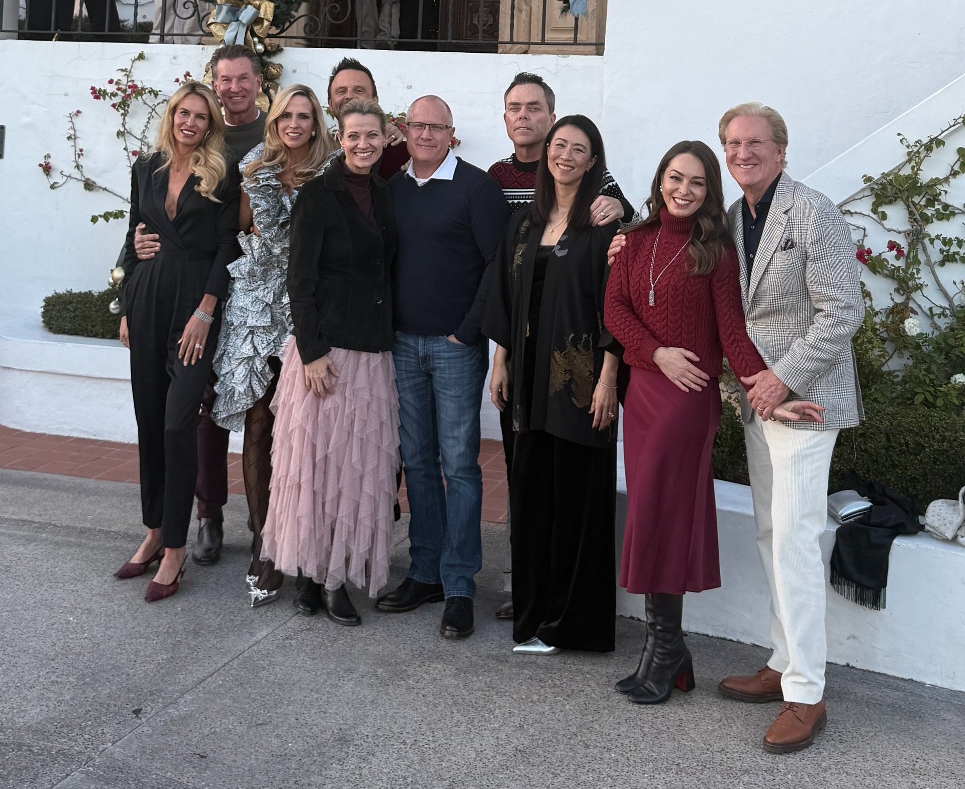 black and brown leather padded tub sofa