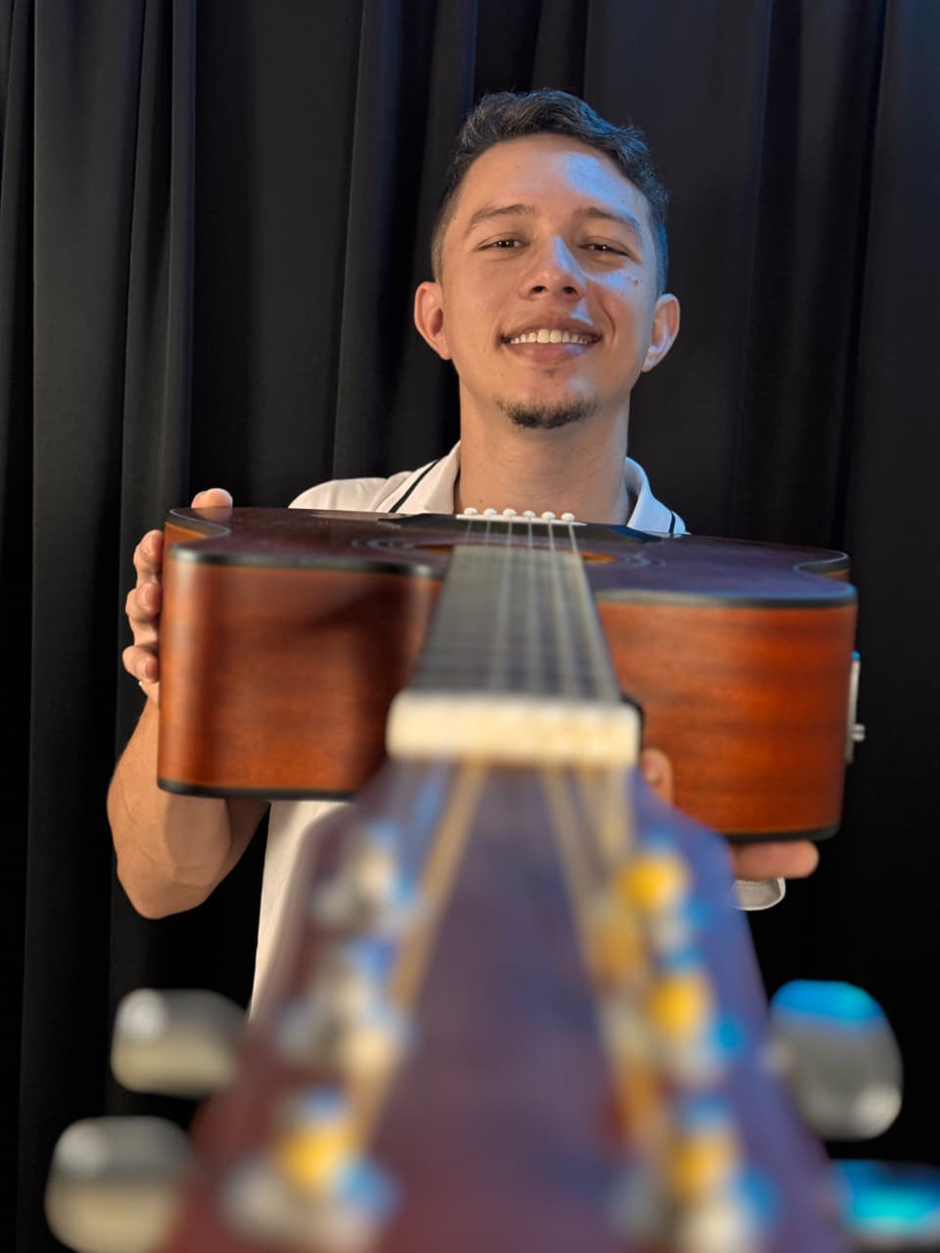 black and white bed linen