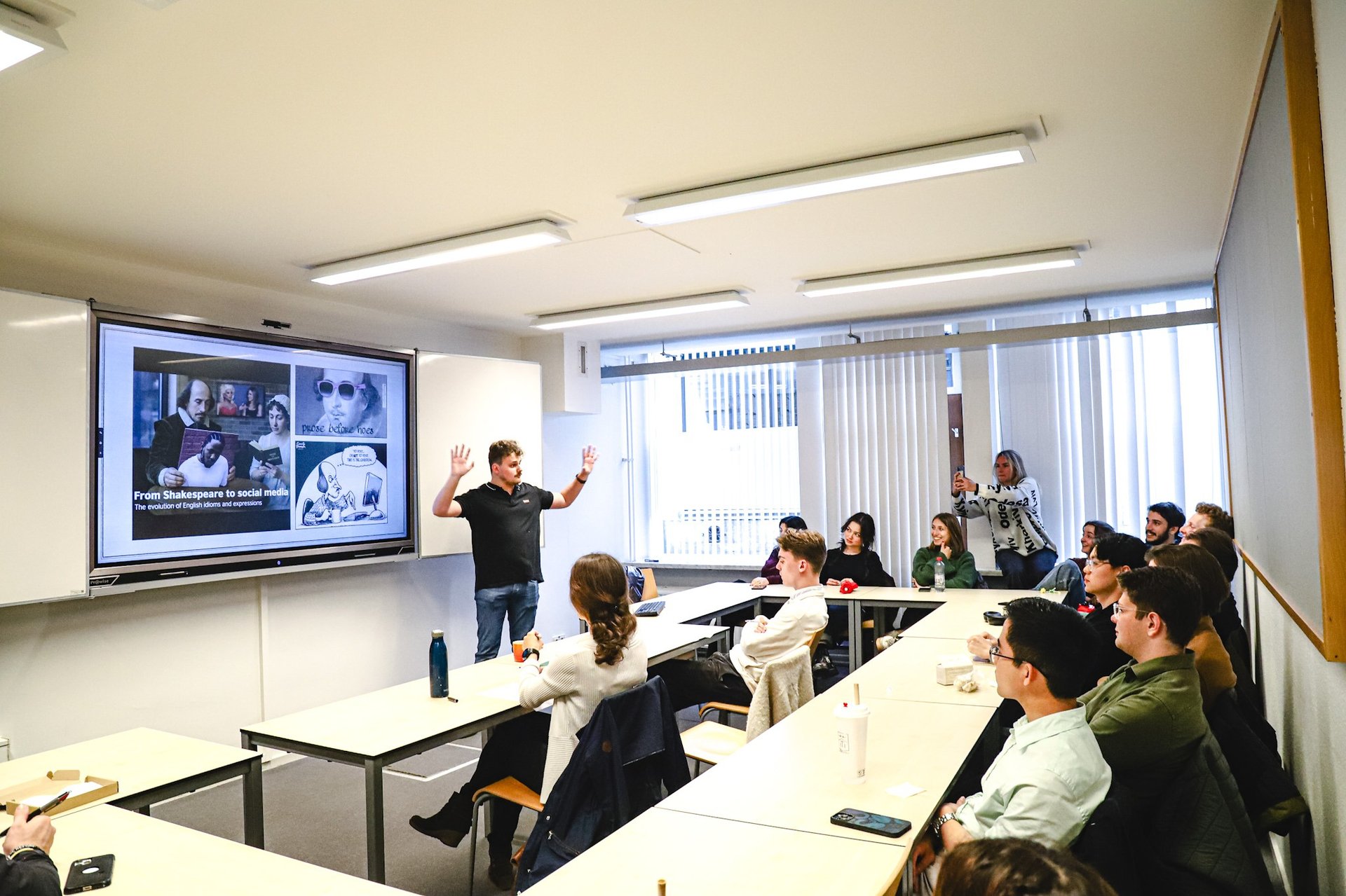 black and white bed linen