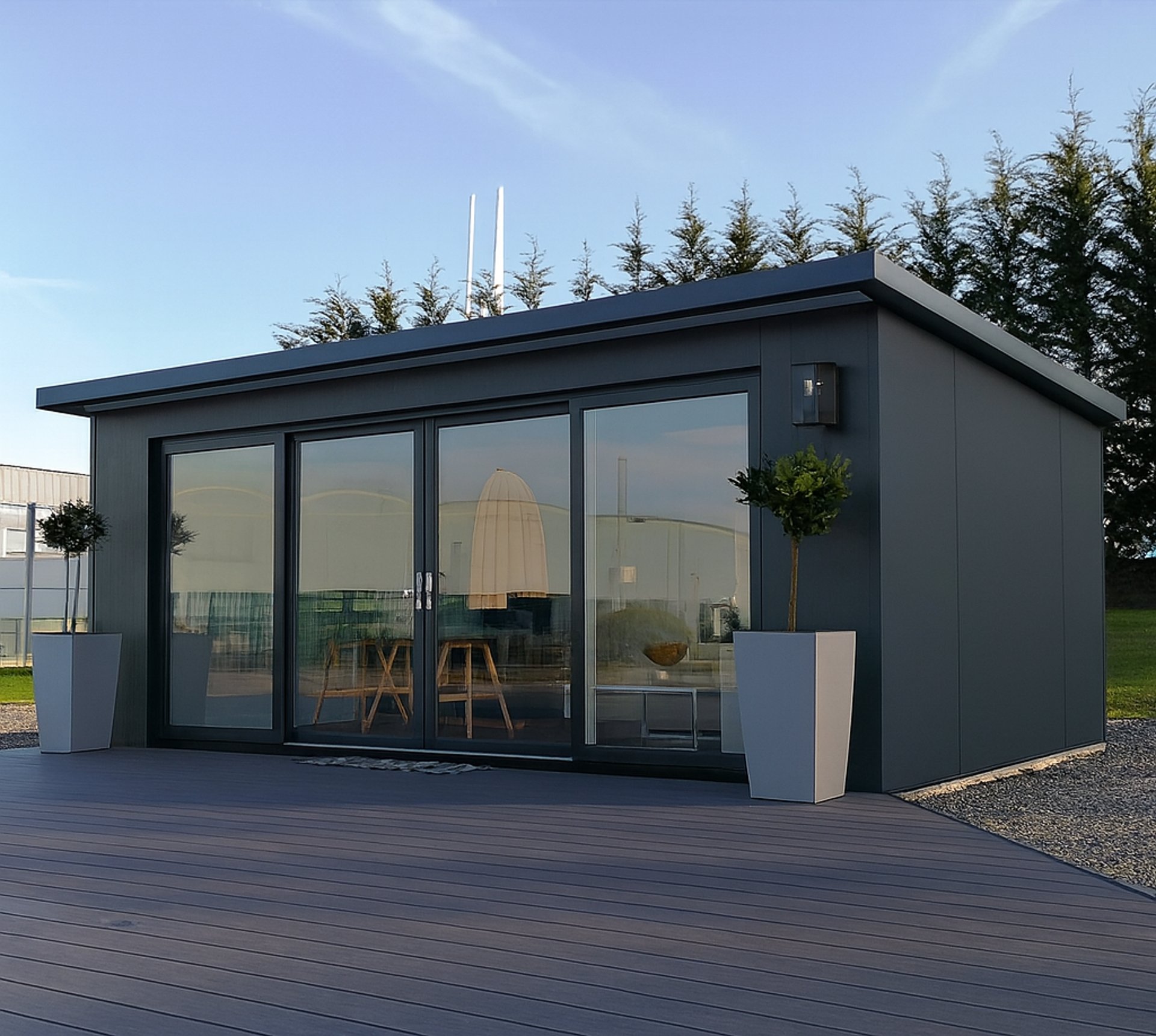 black and white bed linen